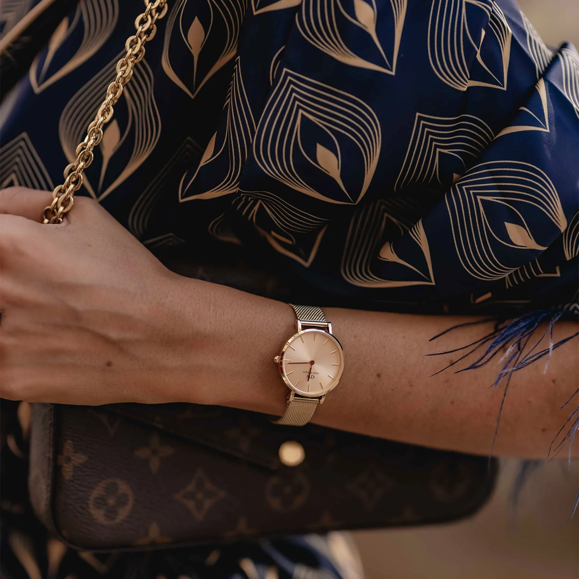 Petite Unitone Rose Gold sold by Daniel Wellington product image thumbnail 2