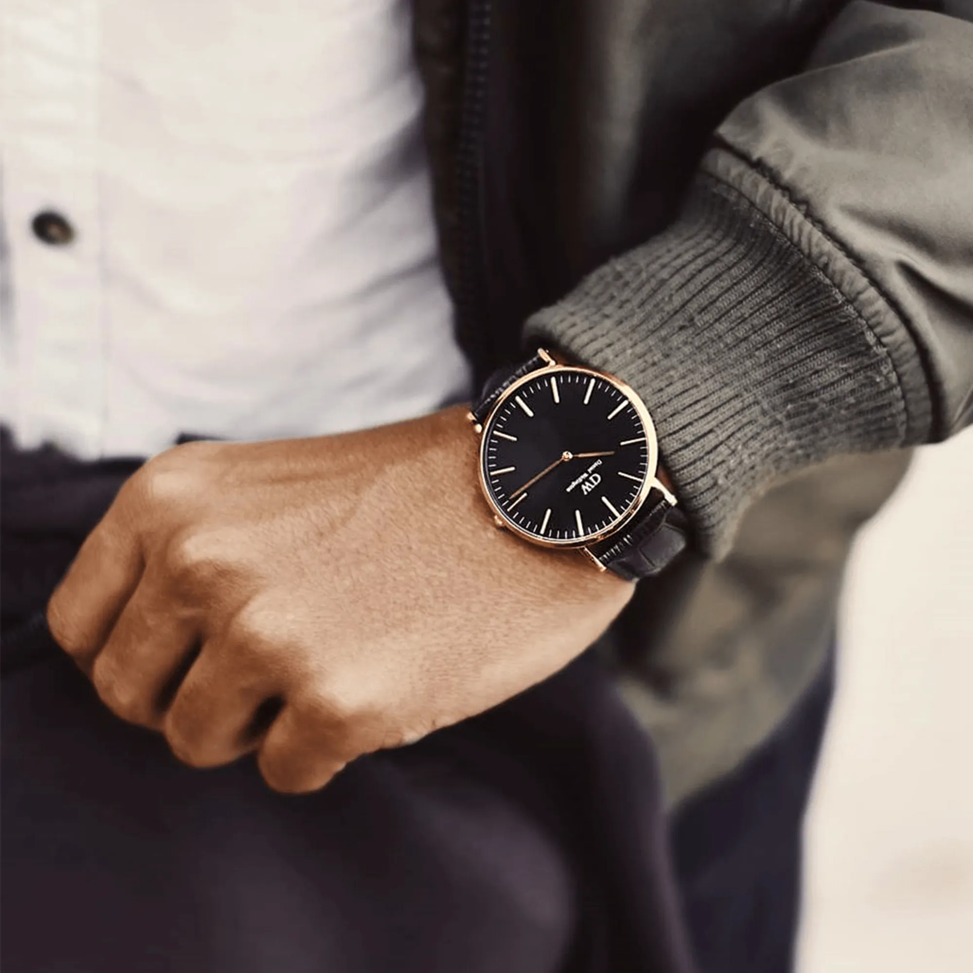 Classic Reading Black Rose Gold sold by Daniel Wellington product image thumbnail 2