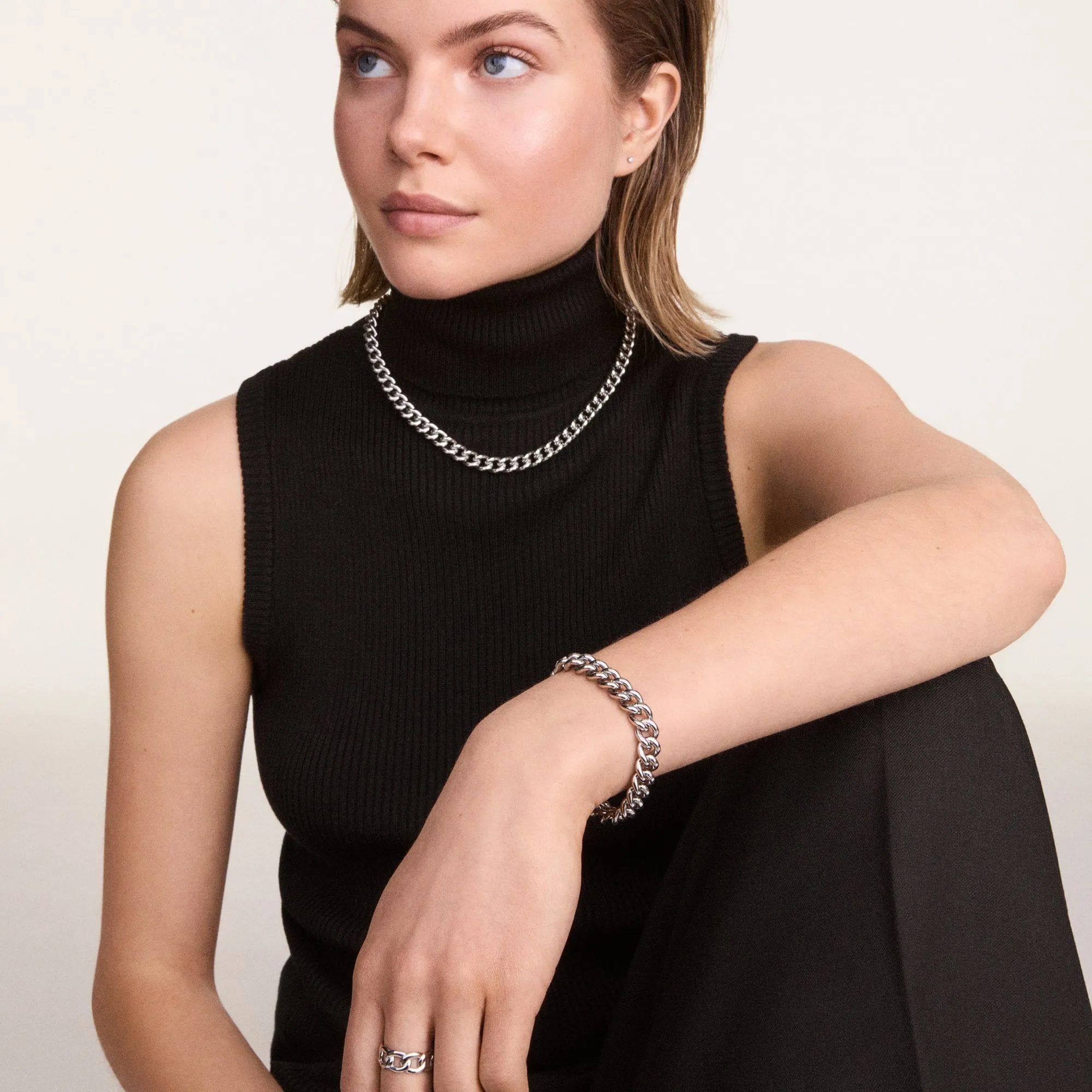 Chunky Chain Necklace Silver sold by Daniel Wellington product image thumbnail 2