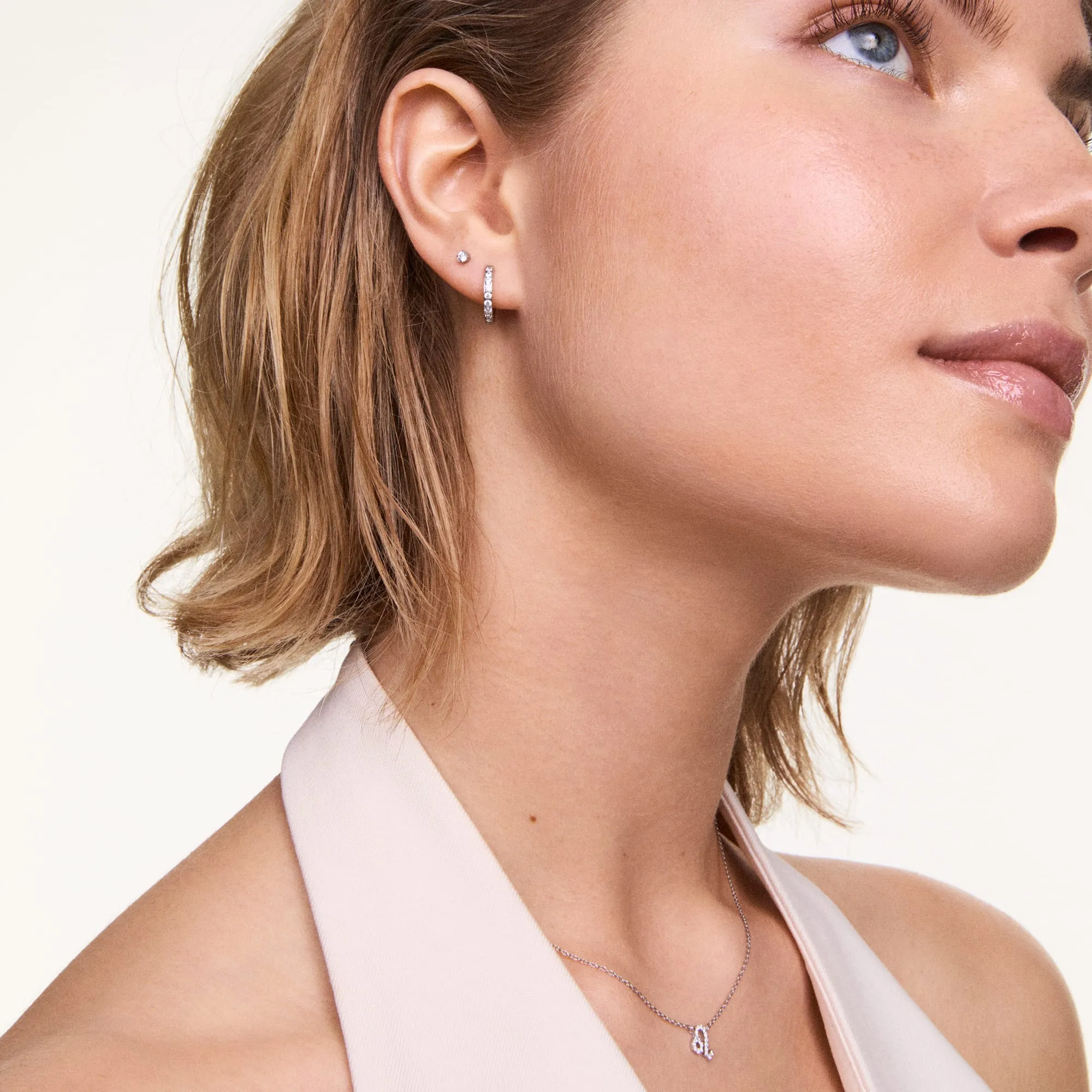 Crystal Hoop Earring Silver sold by Daniel Wellington product image thumbnail 2