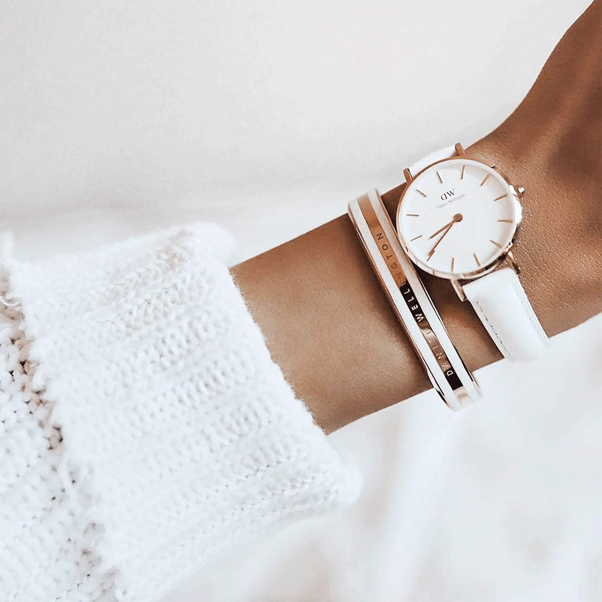 Emalie Bracelet Satin White Rose Gold sold by Daniel Wellington product image thumbnail 3