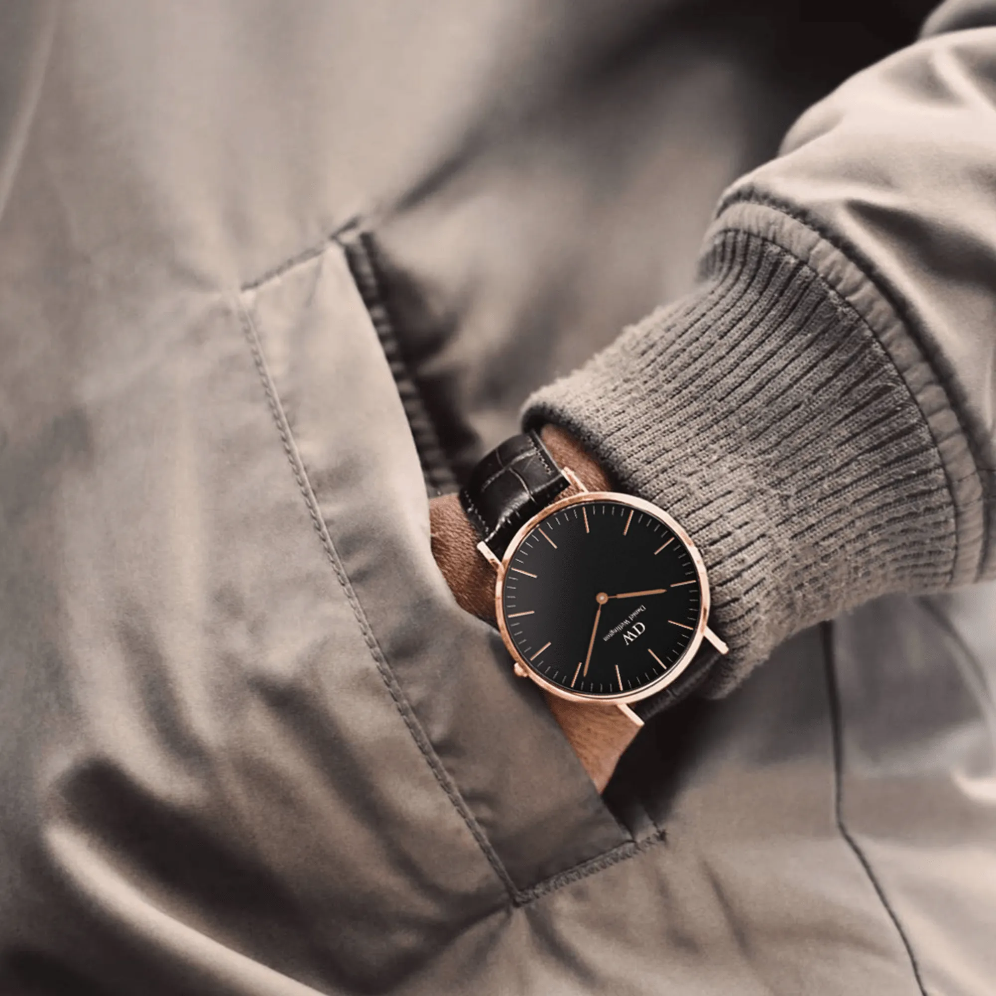 Classic York sold by Daniel Wellington product image thumbnail 2