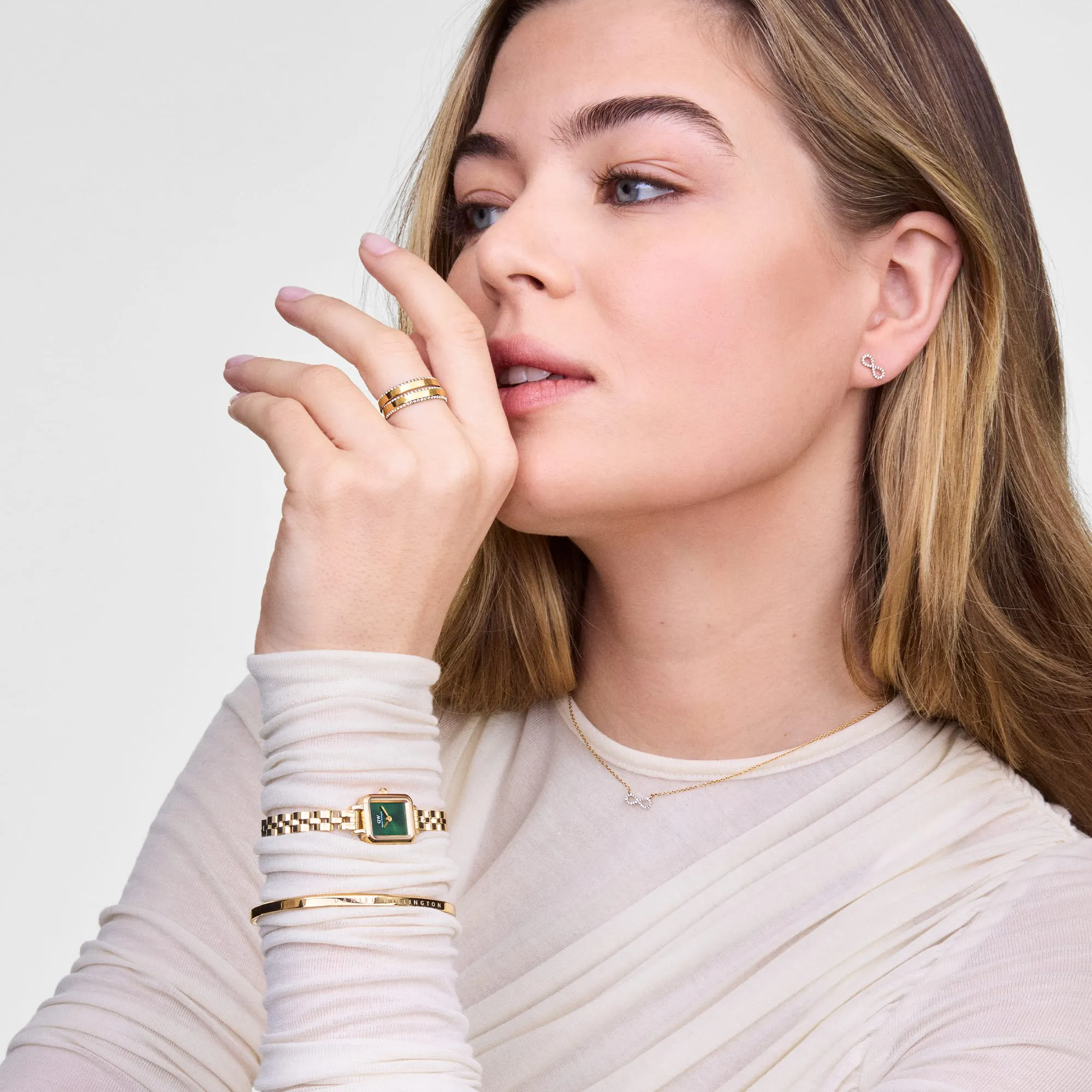 Quadro Mini Arch 3-link Emerald Sunray Gold sold by Daniel Wellington product image thumbnail 2