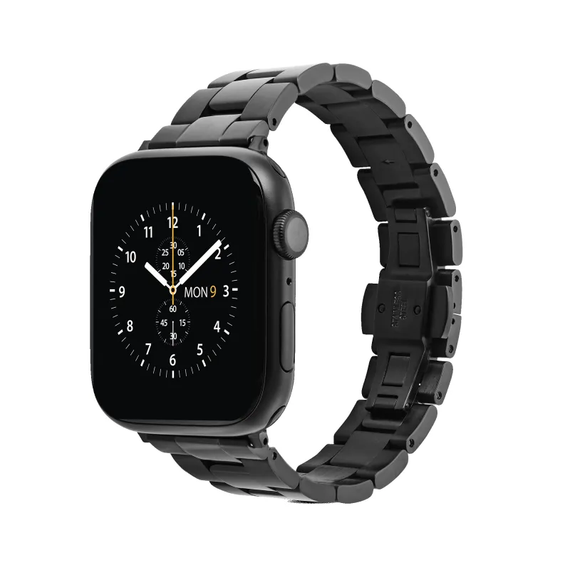 Smartwatch Iconic Link Onyx sold by Daniel Wellington