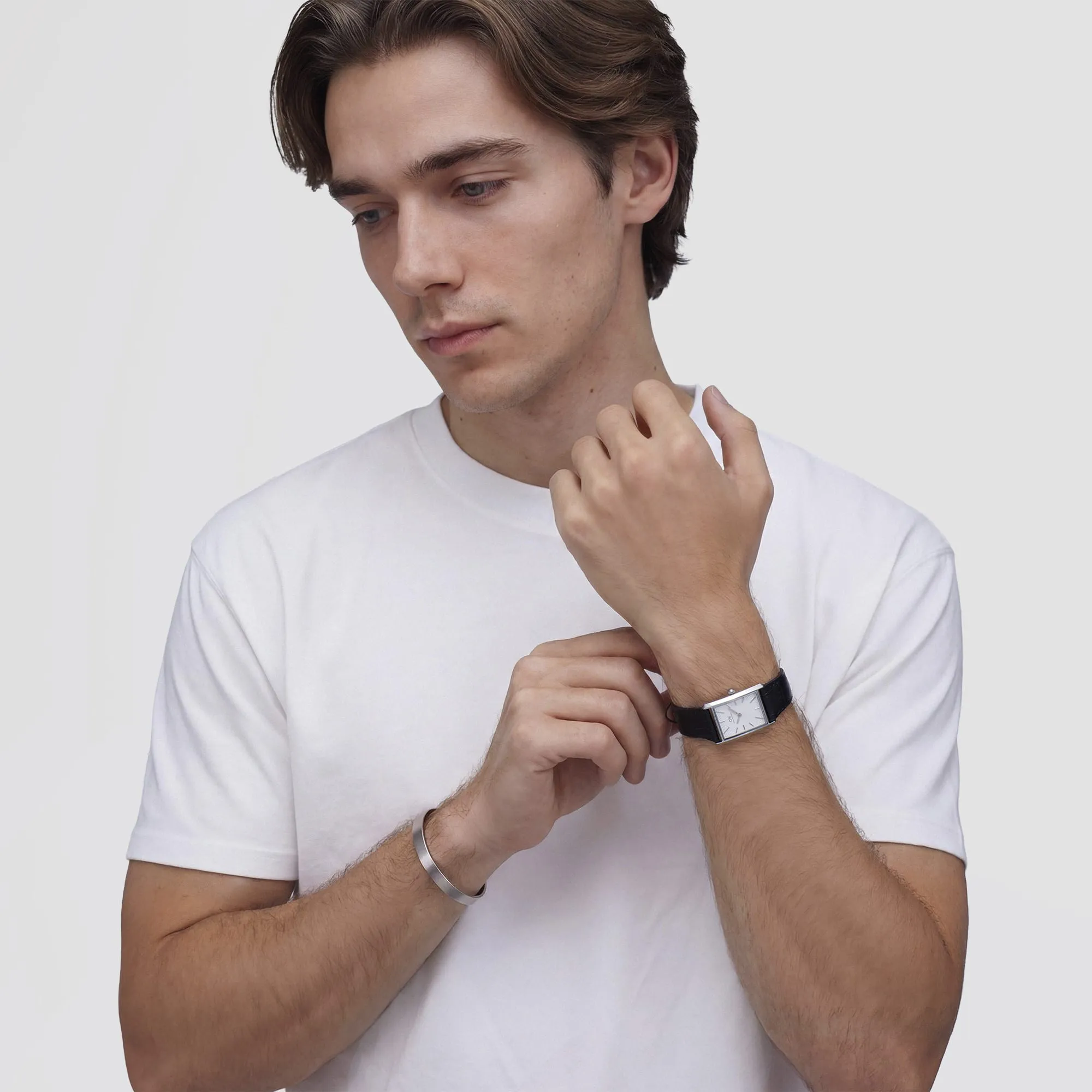 Line Cuff Brushed Silver sold by Daniel Wellington product image thumbnail 2
