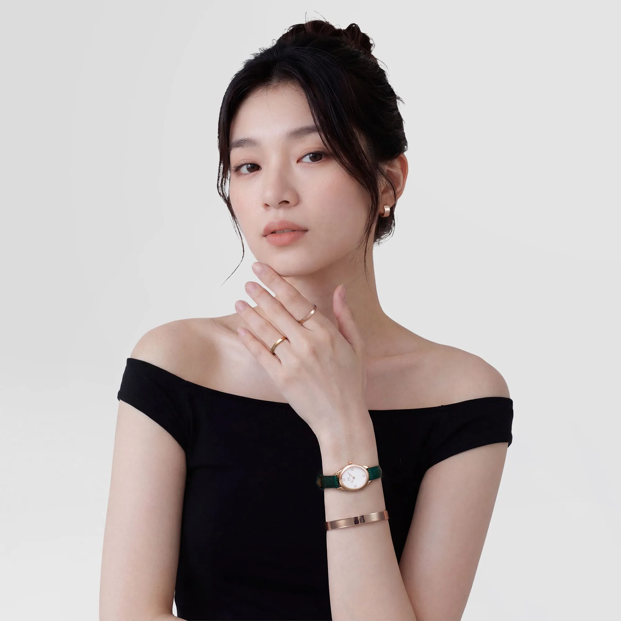 Line Ring Polished Rose Gold 2.5mm sold by Daniel Wellington product image thumbnail 2