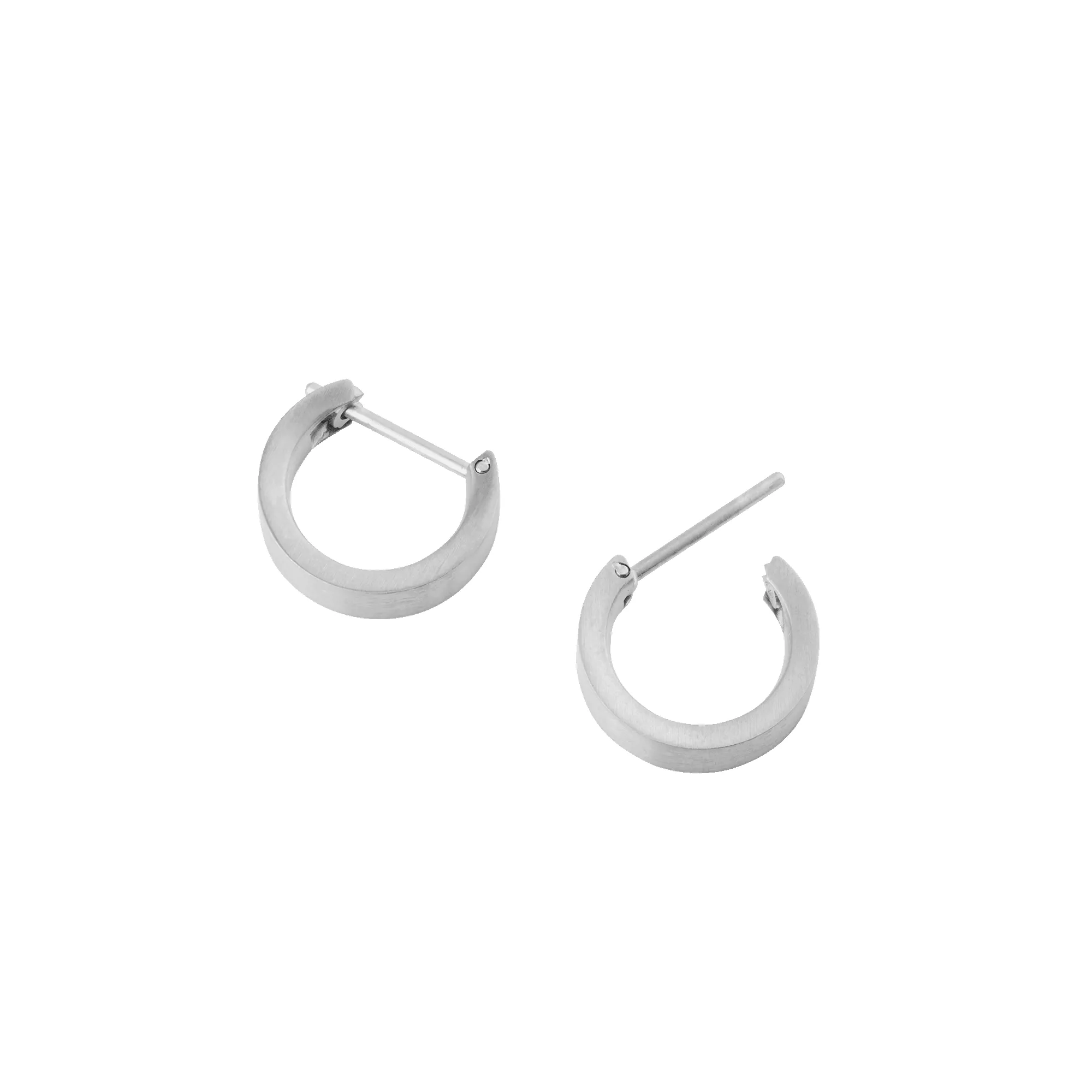 Line Earring Brushed Silver 3.5mm sold by Daniel Wellington product image thumbnail 3