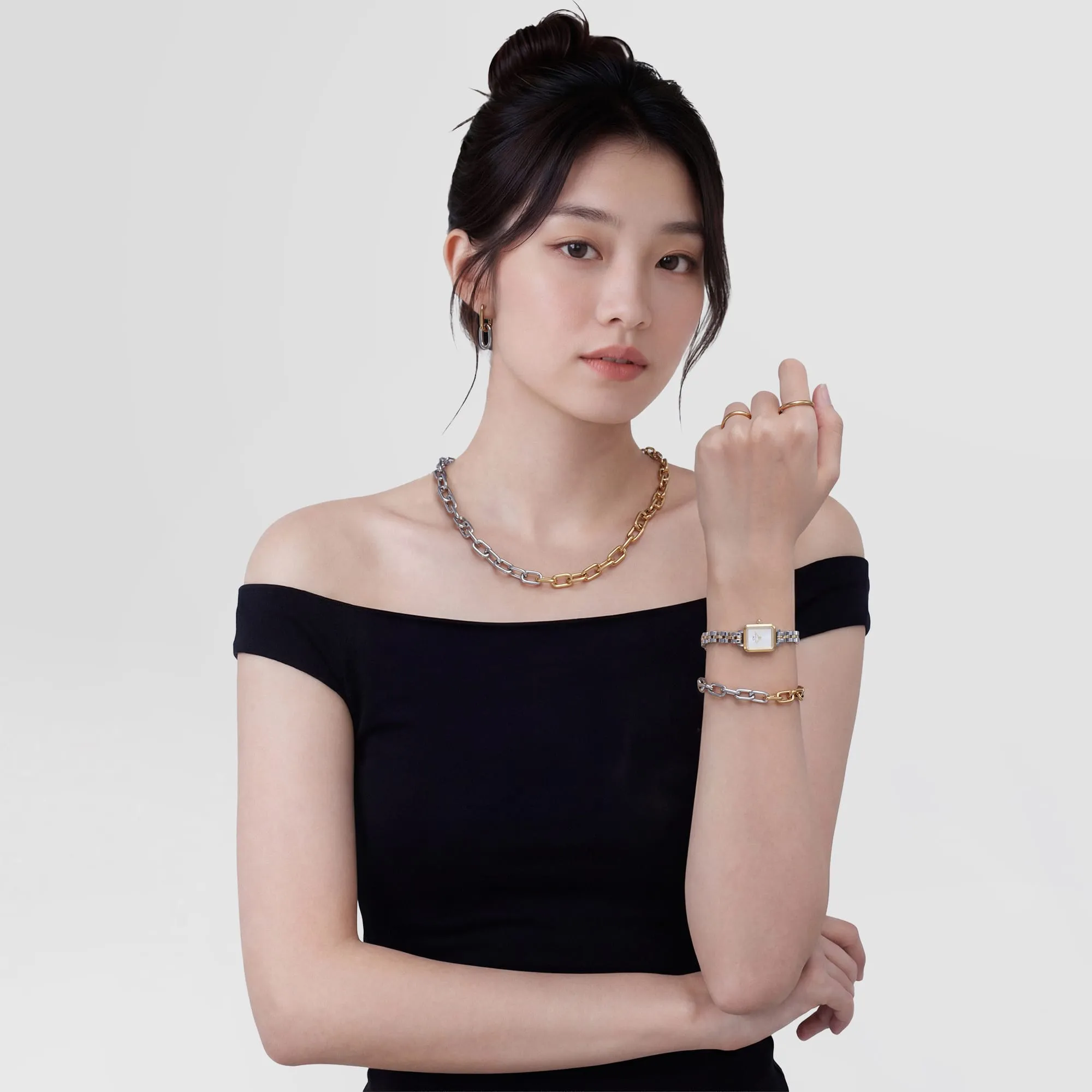 Contrast Link Necklace Two Tone Gold sold by Daniel Wellington product image thumbnail 2