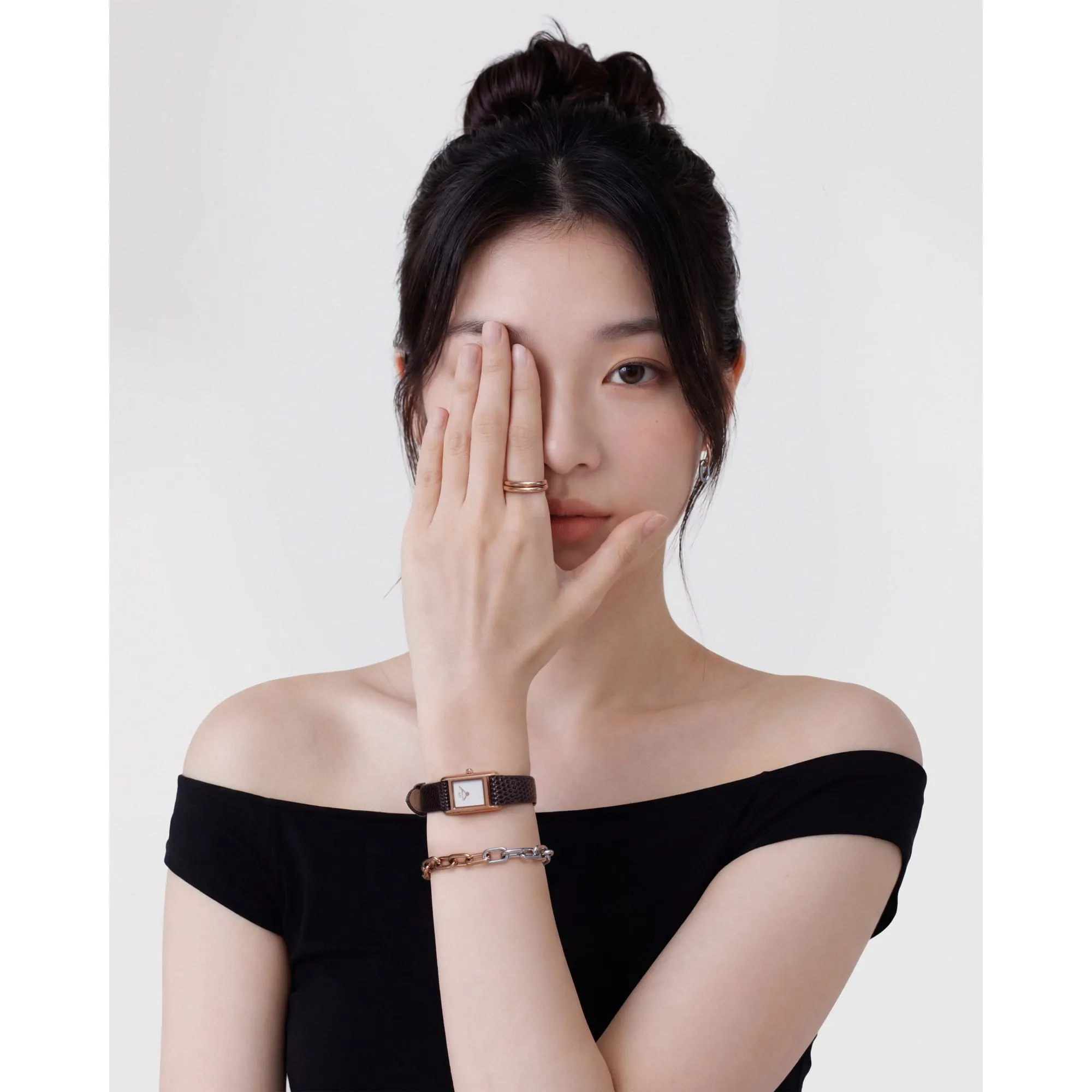 Contrast Link Bracelet Two Tone Rose Gold sold by Daniel Wellington product image thumbnail 2