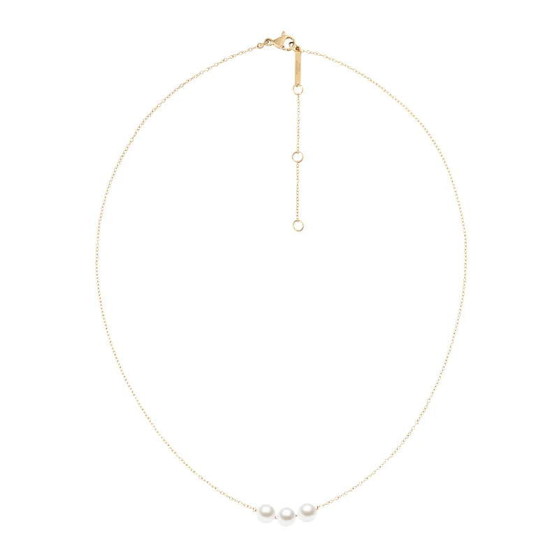 Pearl Trio Necklace Gold made by Daniel Wellington