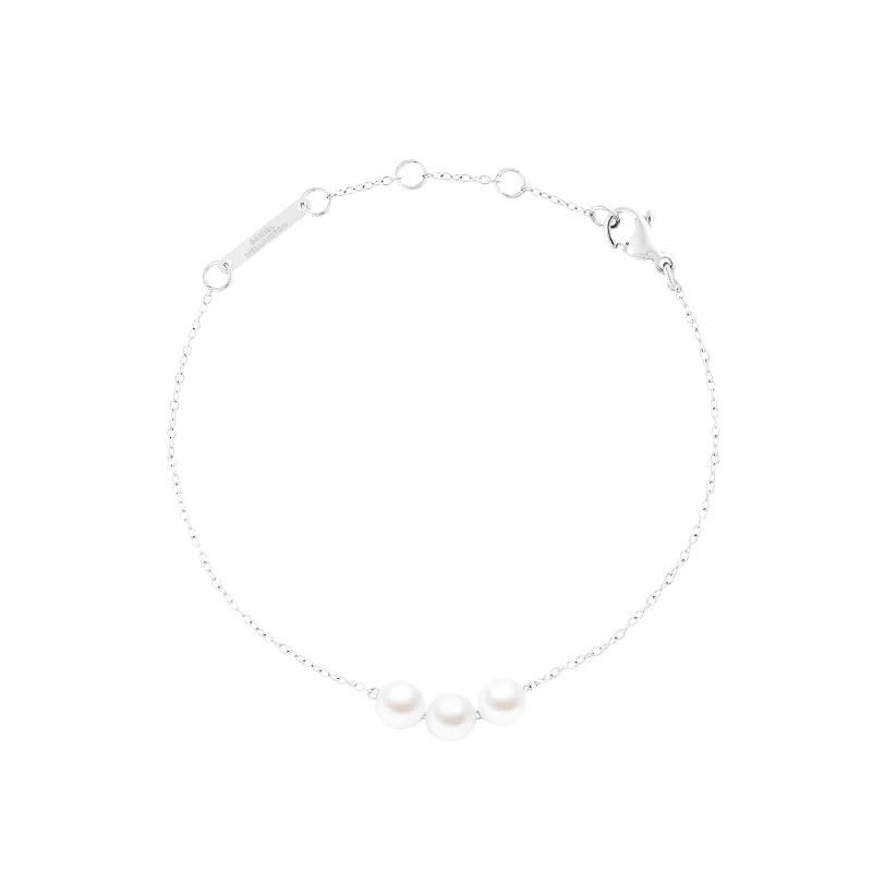 Pearl Trio Bracelet Silver made by Daniel Wellington