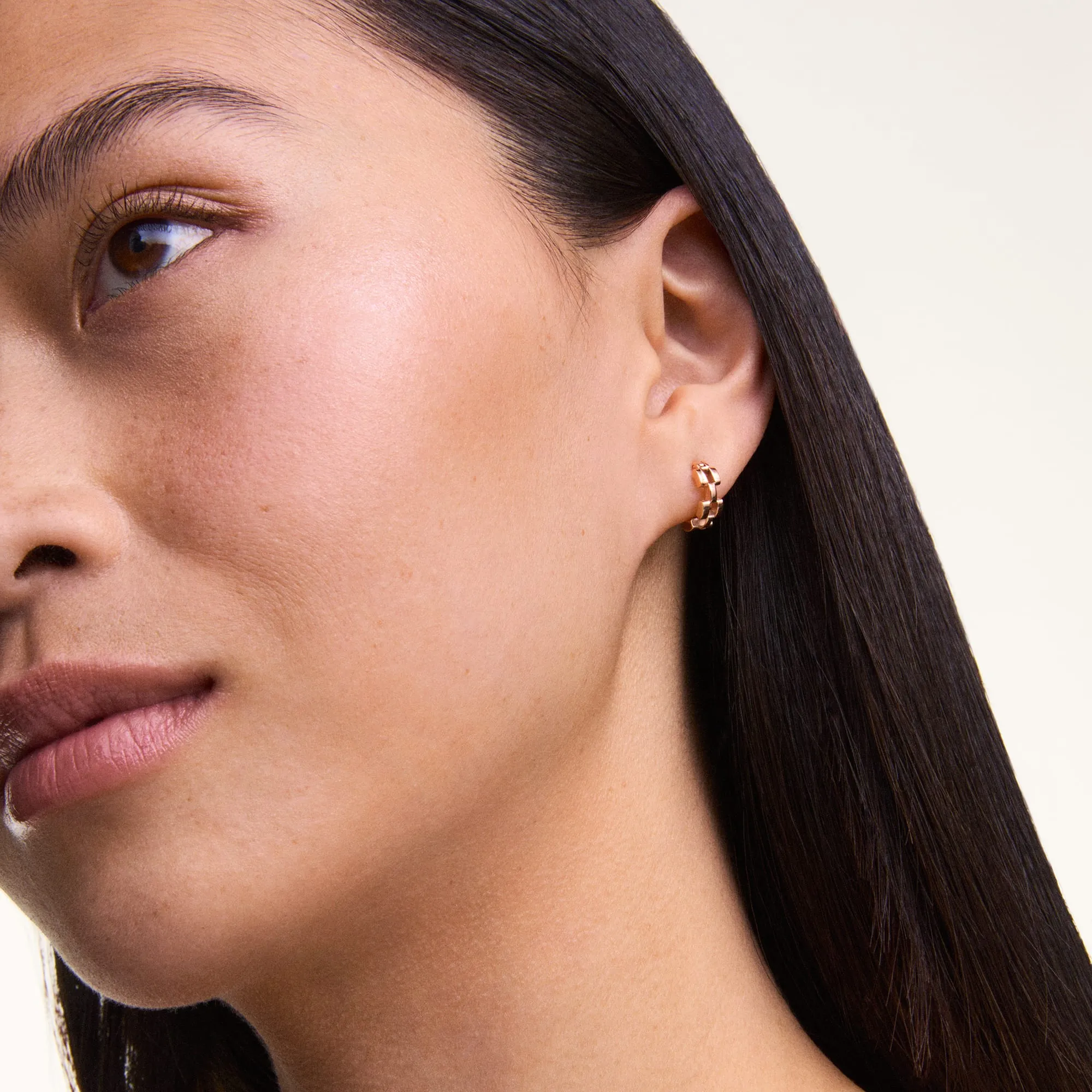 3-Link Earrings Rose Gold sold by Daniel Wellington product image thumbnail 2