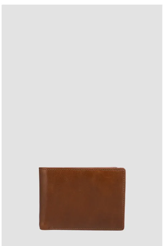 CLARK sold by Danier