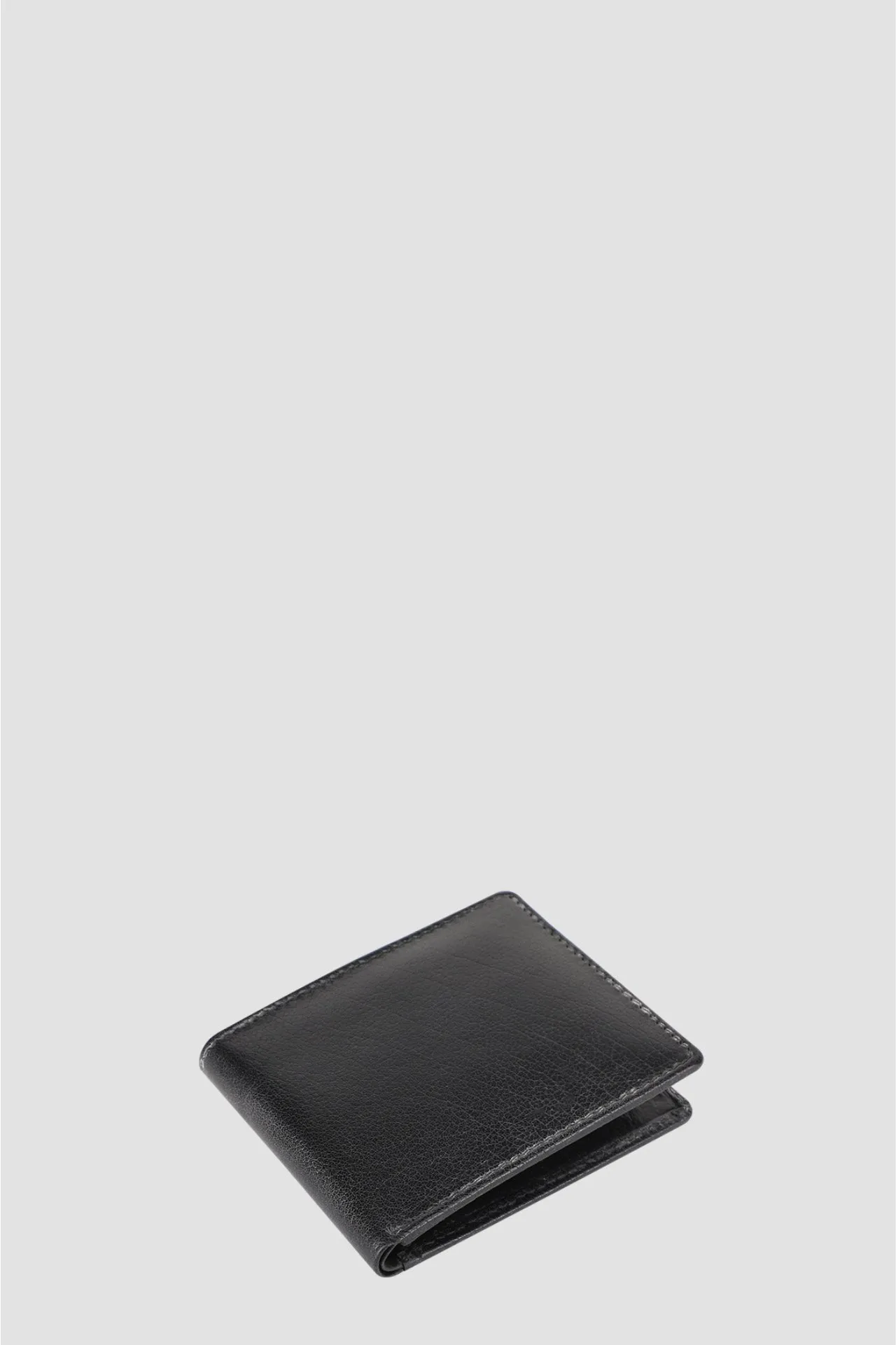 LELAND SLIM WALLET sold by Danier product image thumbnail 3