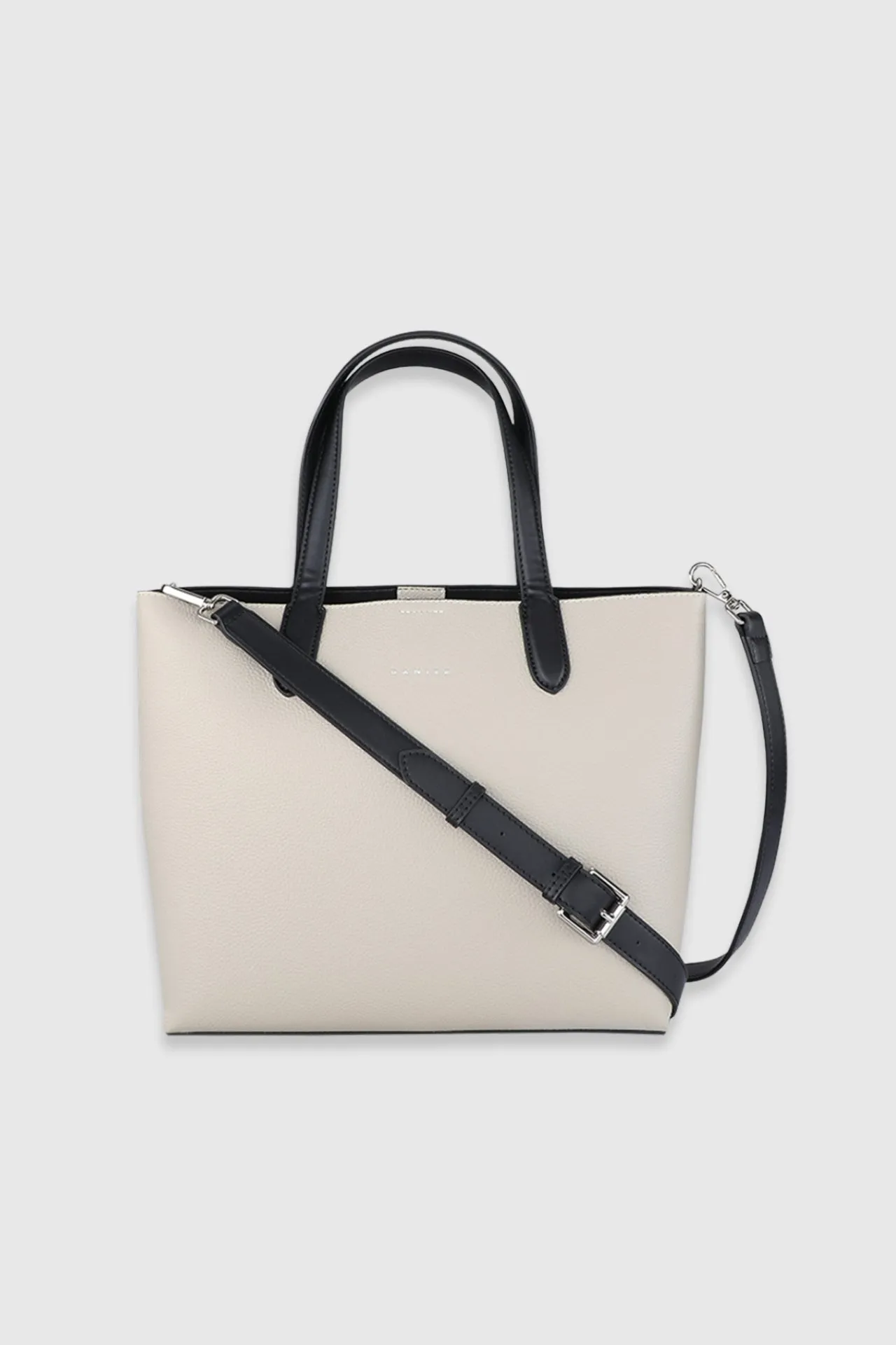 TYNA TOTE sold by Danier