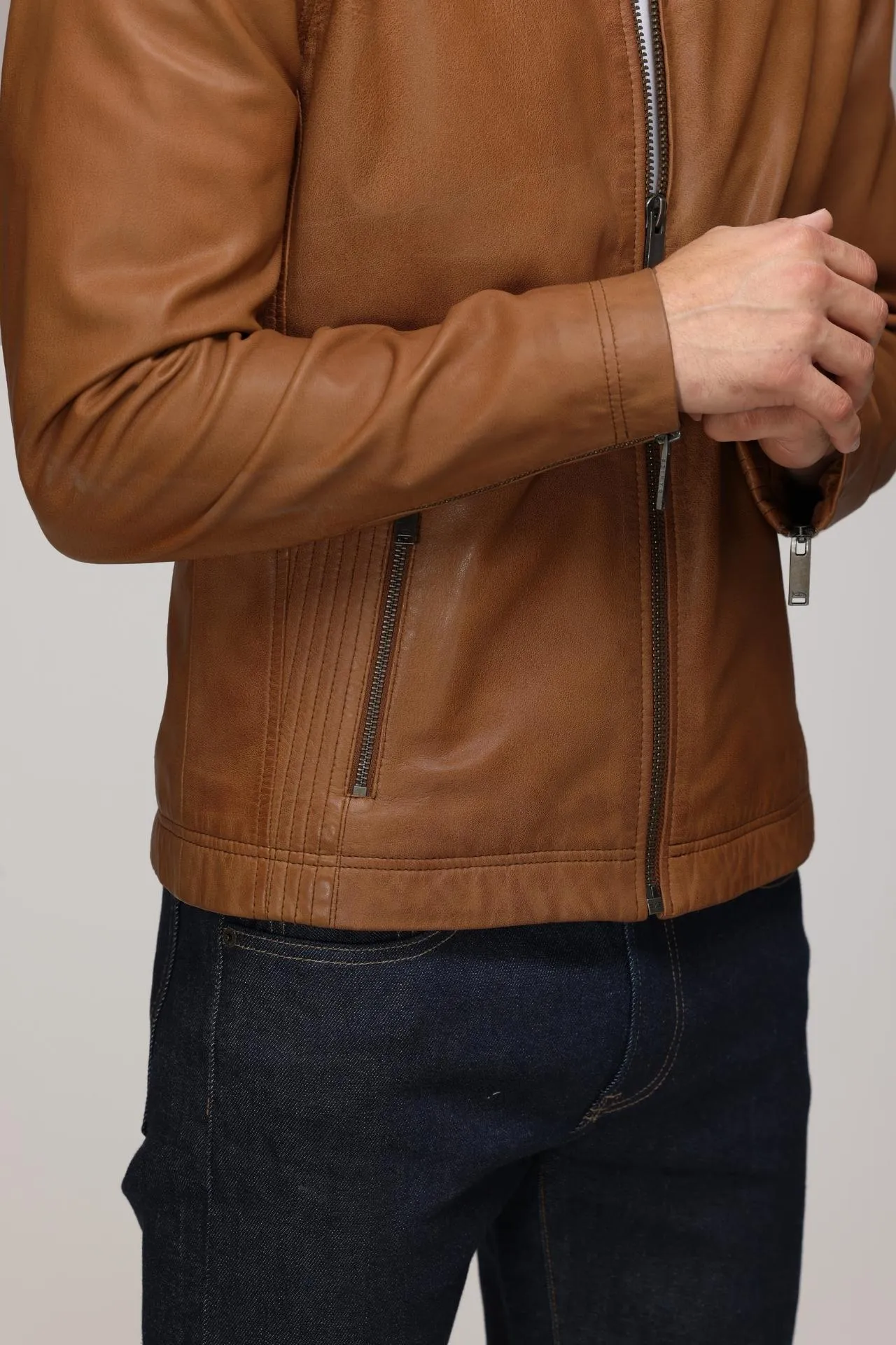 MILLER 2 sold by Danier product image thumbnail 4