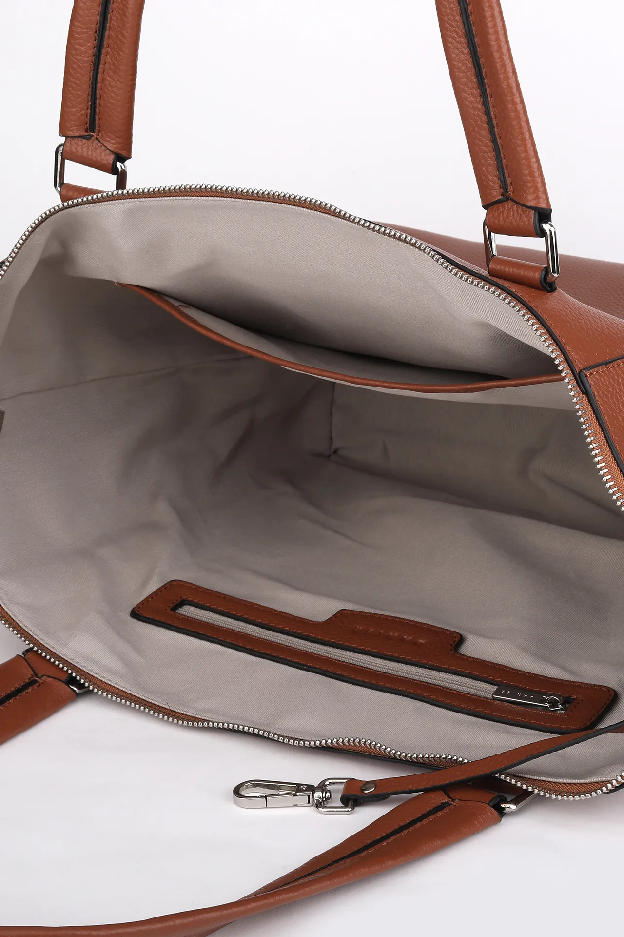 PIPPA TOTE sold by Danier product image thumbnail 4