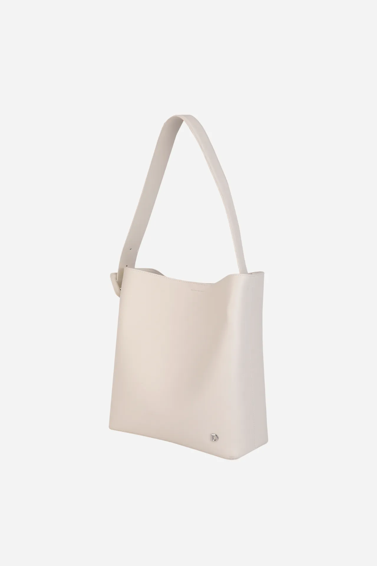 AMILIA SMALL TOTE sold by Danier product image thumbnail 3