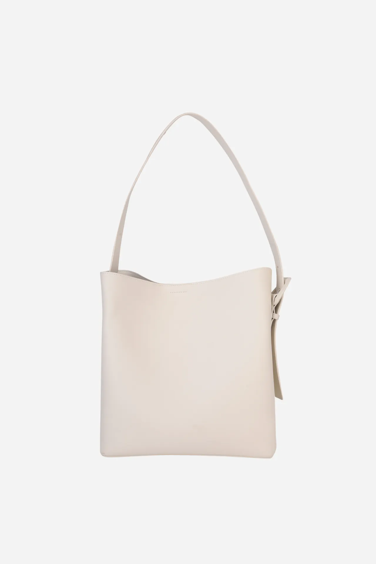 AMILIA SMALL TOTE sold by Danier product image thumbnail 4