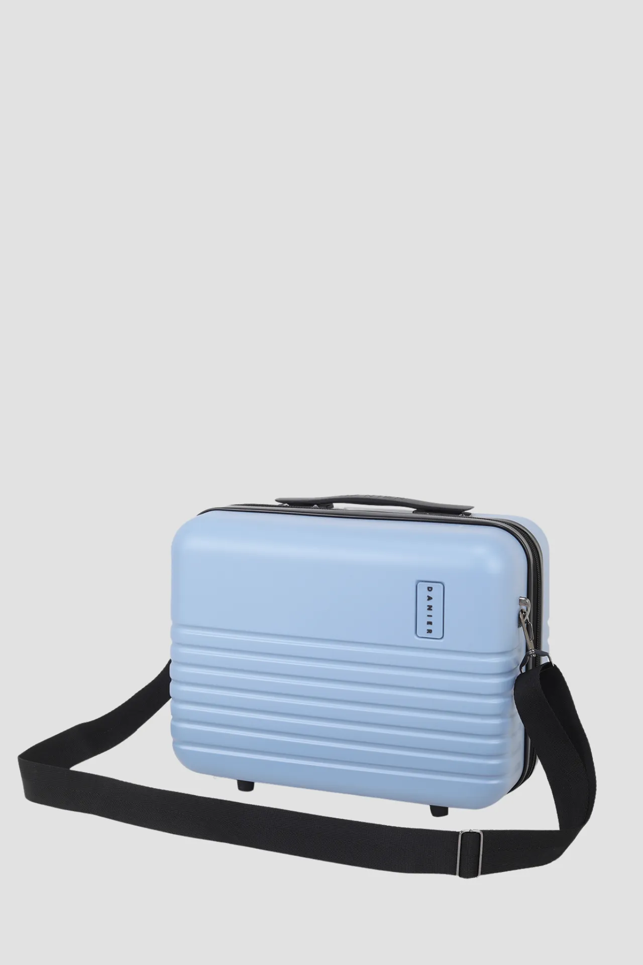 MONACO 14" BEAUTY CASE sold by Danier product image thumbnail 3