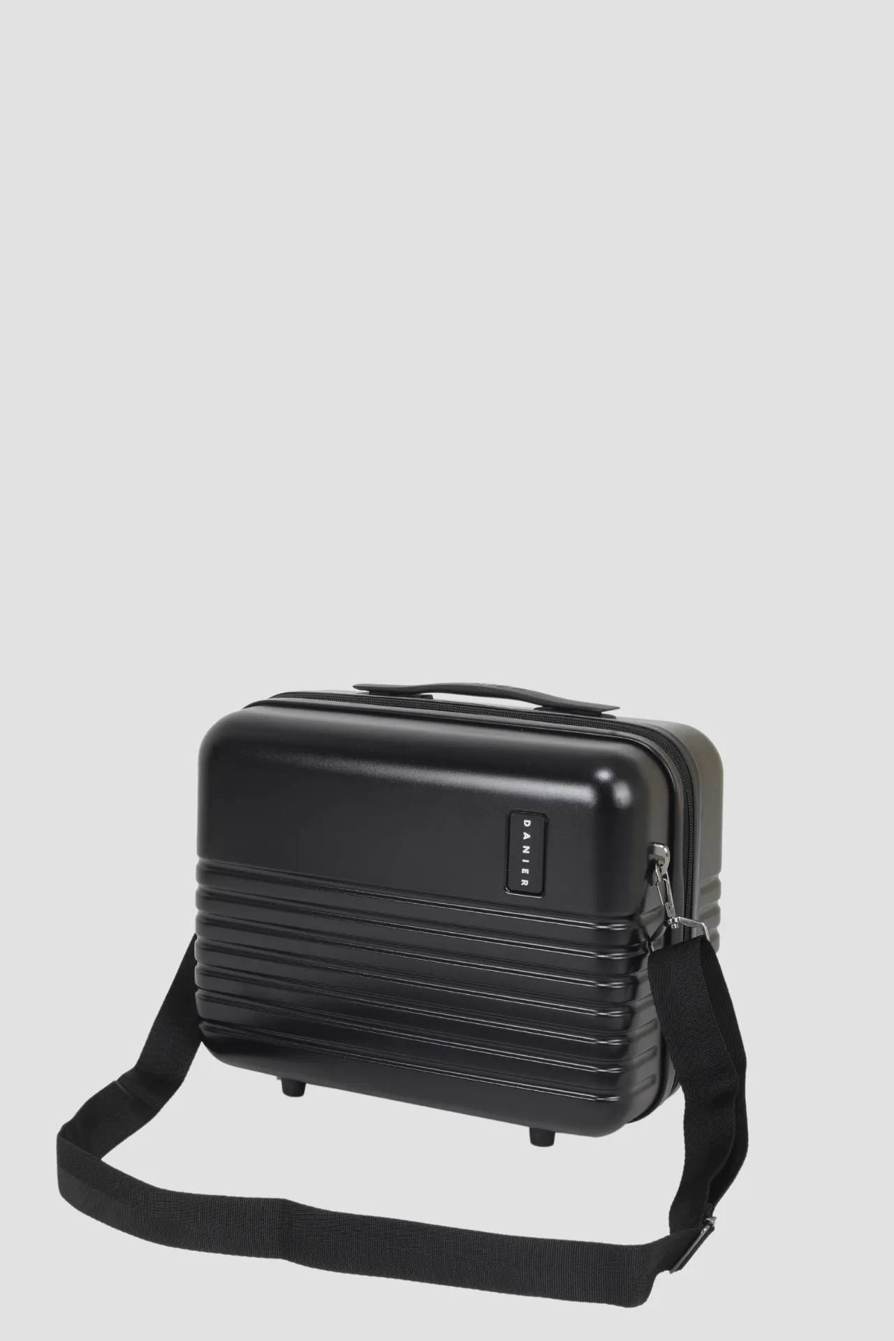 MONACO 14" BEAUTY CASE sold by Danier product image thumbnail 3