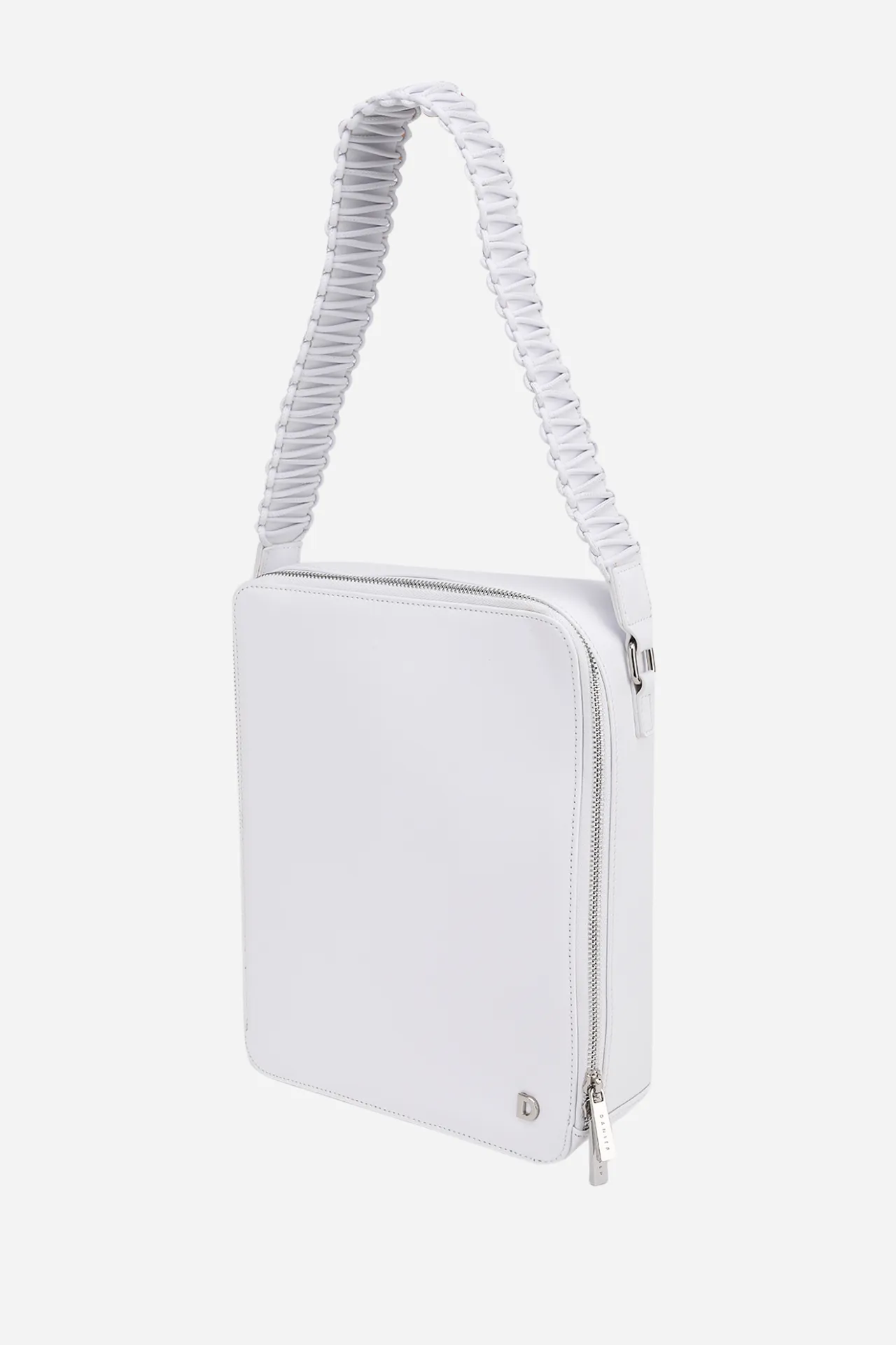 WILLOWBY SHOULDER BAG sold by Danier product image thumbnail 4