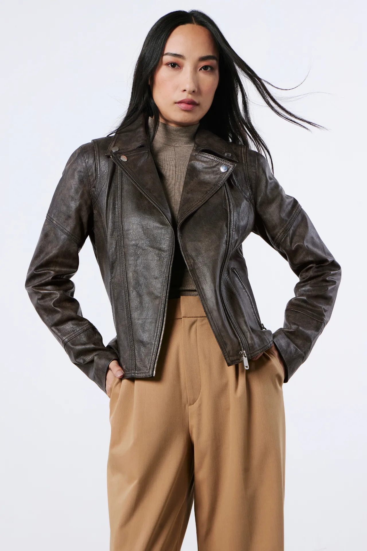 ELLA sold by Danier product image thumbnail 5