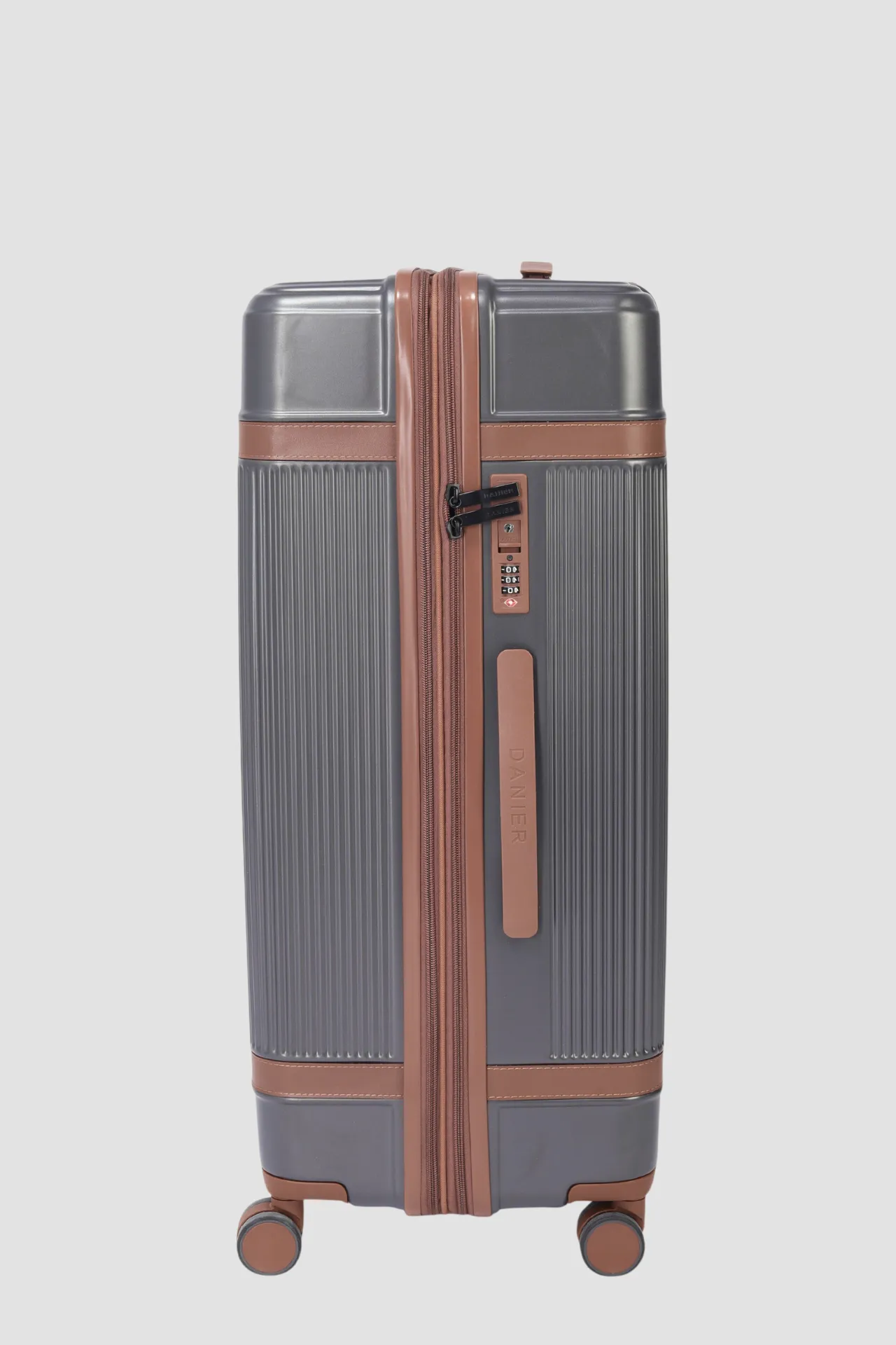 BOSTON 28" LARGE LUGGAGE CASE sold by Danier product image thumbnail 4