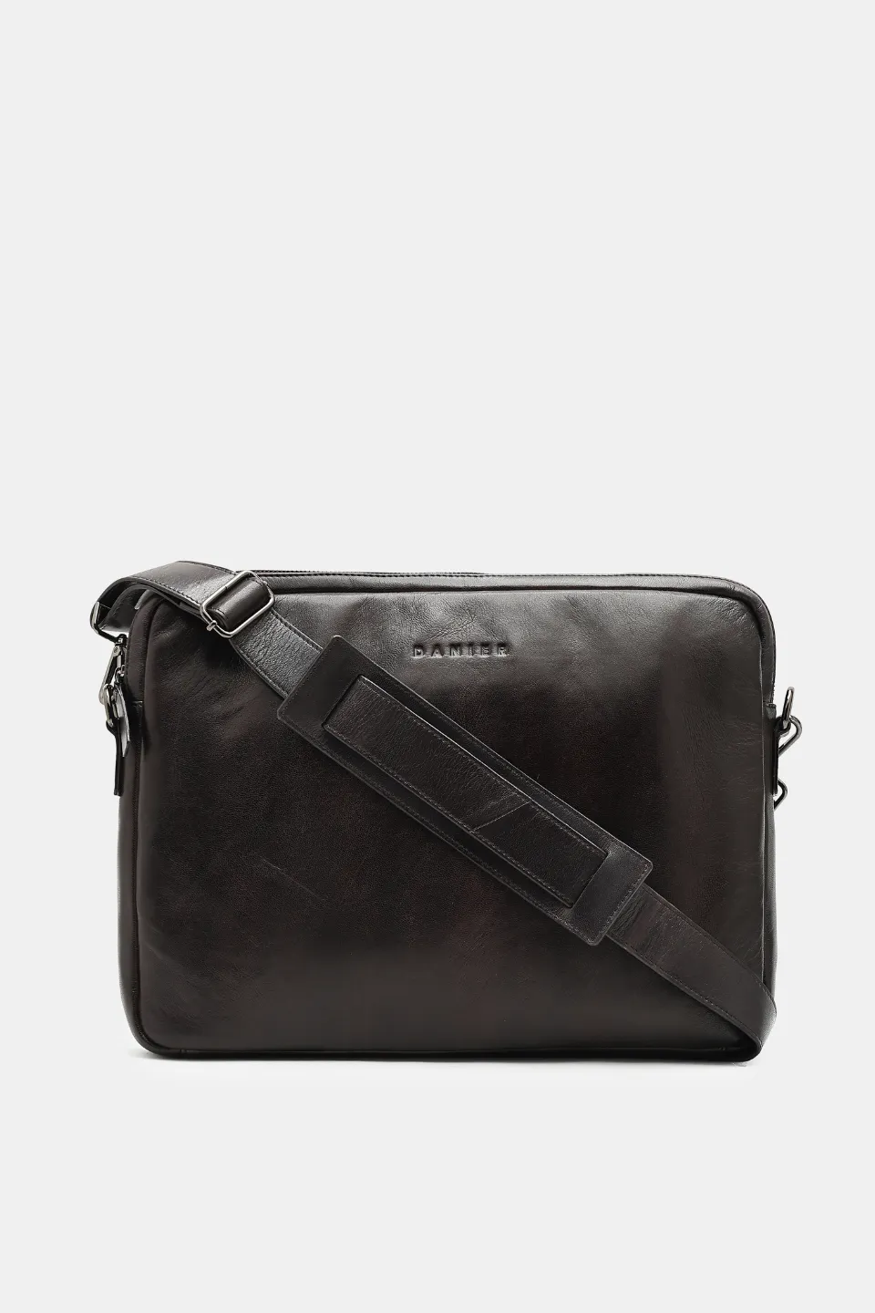 BOSTON LEATHER LAPTOP CARRIER sold by Danier