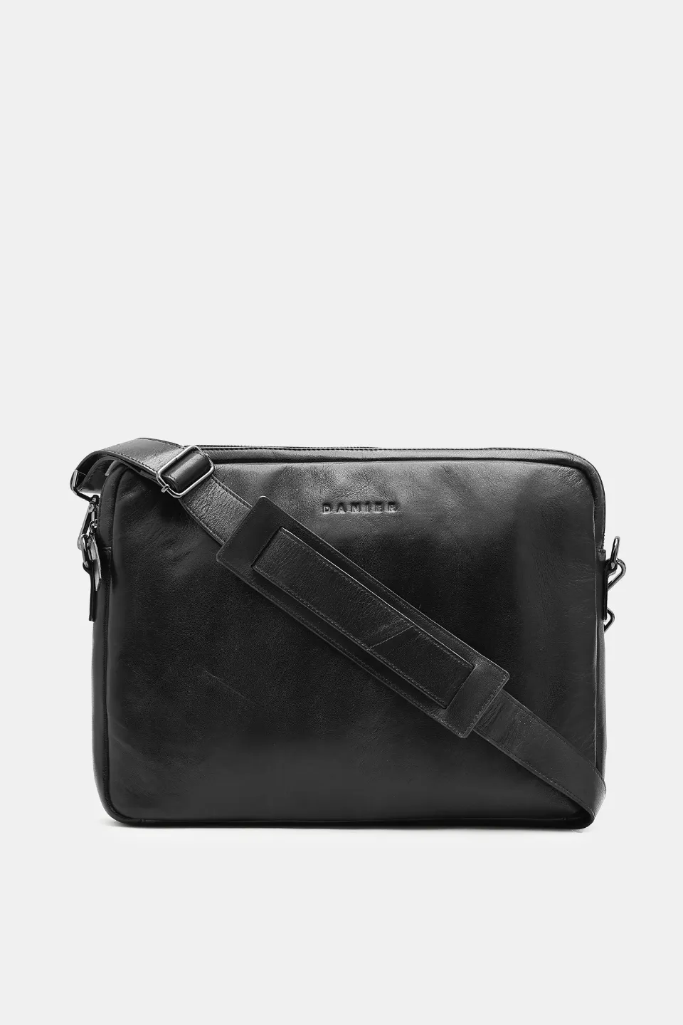BOSTON LEATHER LAPTOP CARRIER sold by Danier
