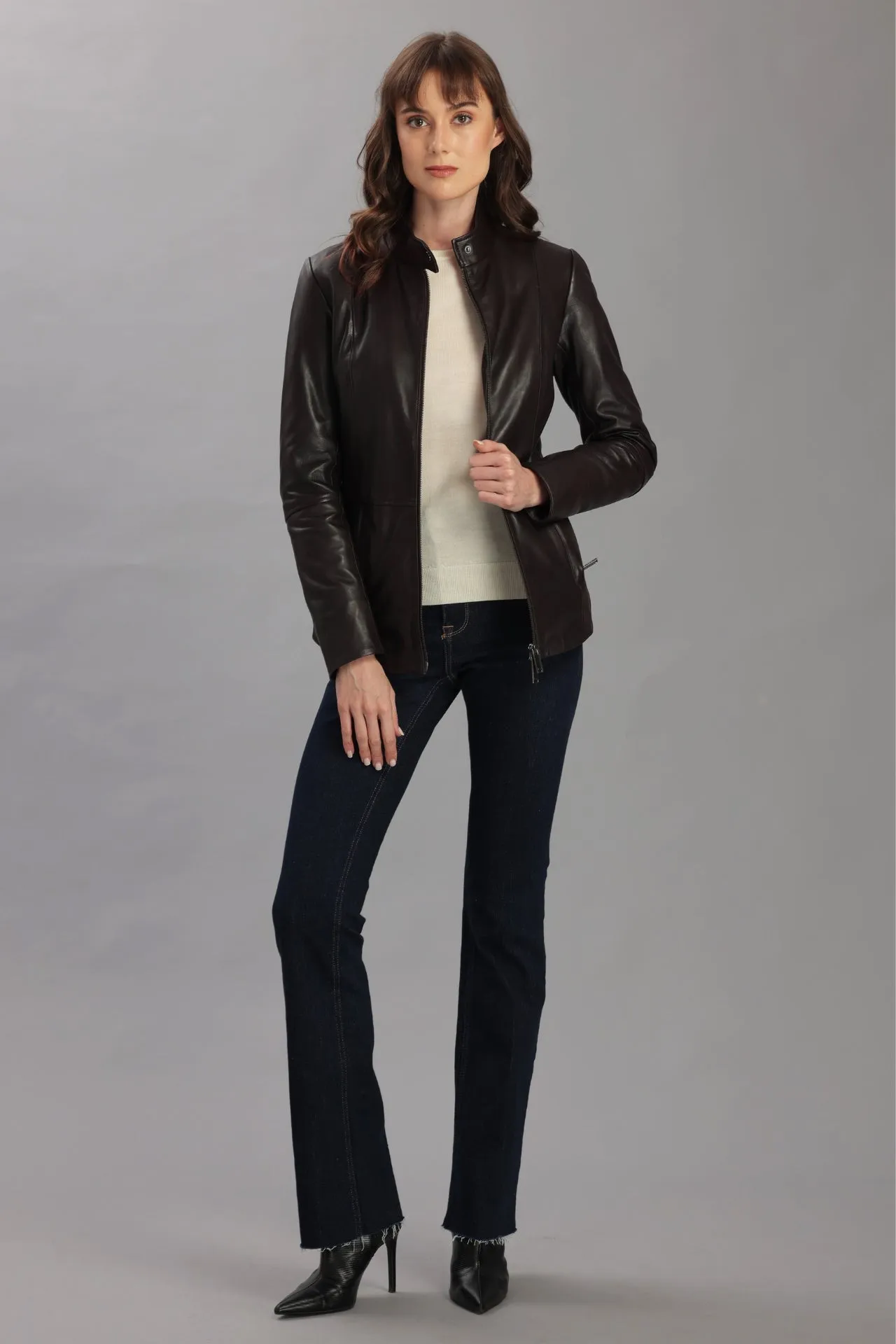 DERI sold by Danier product image thumbnail 2