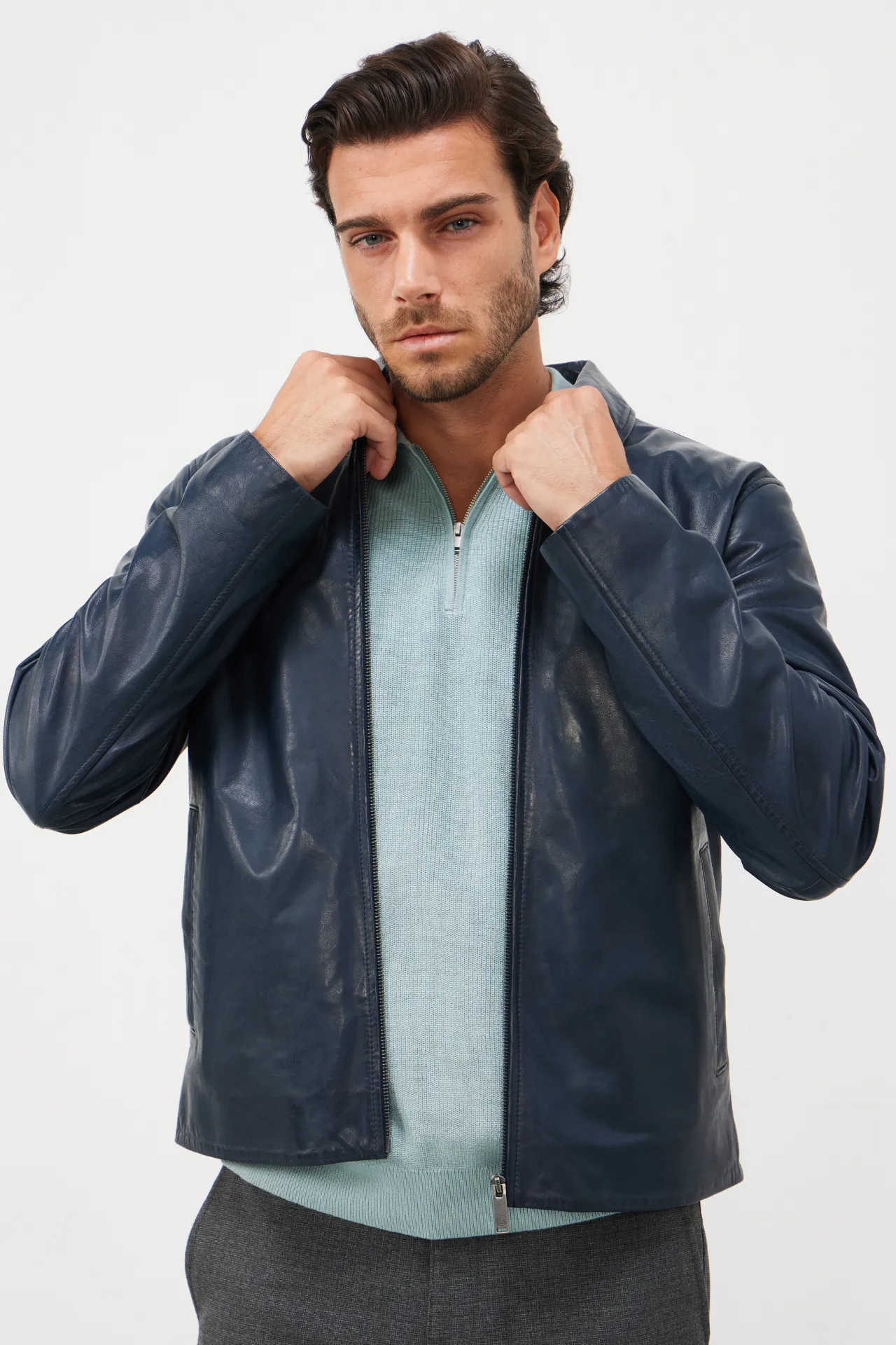 LEWIS sold by Danier product image thumbnail 2