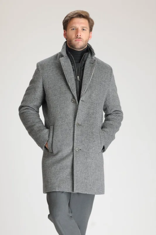 KASPER sold by Danier