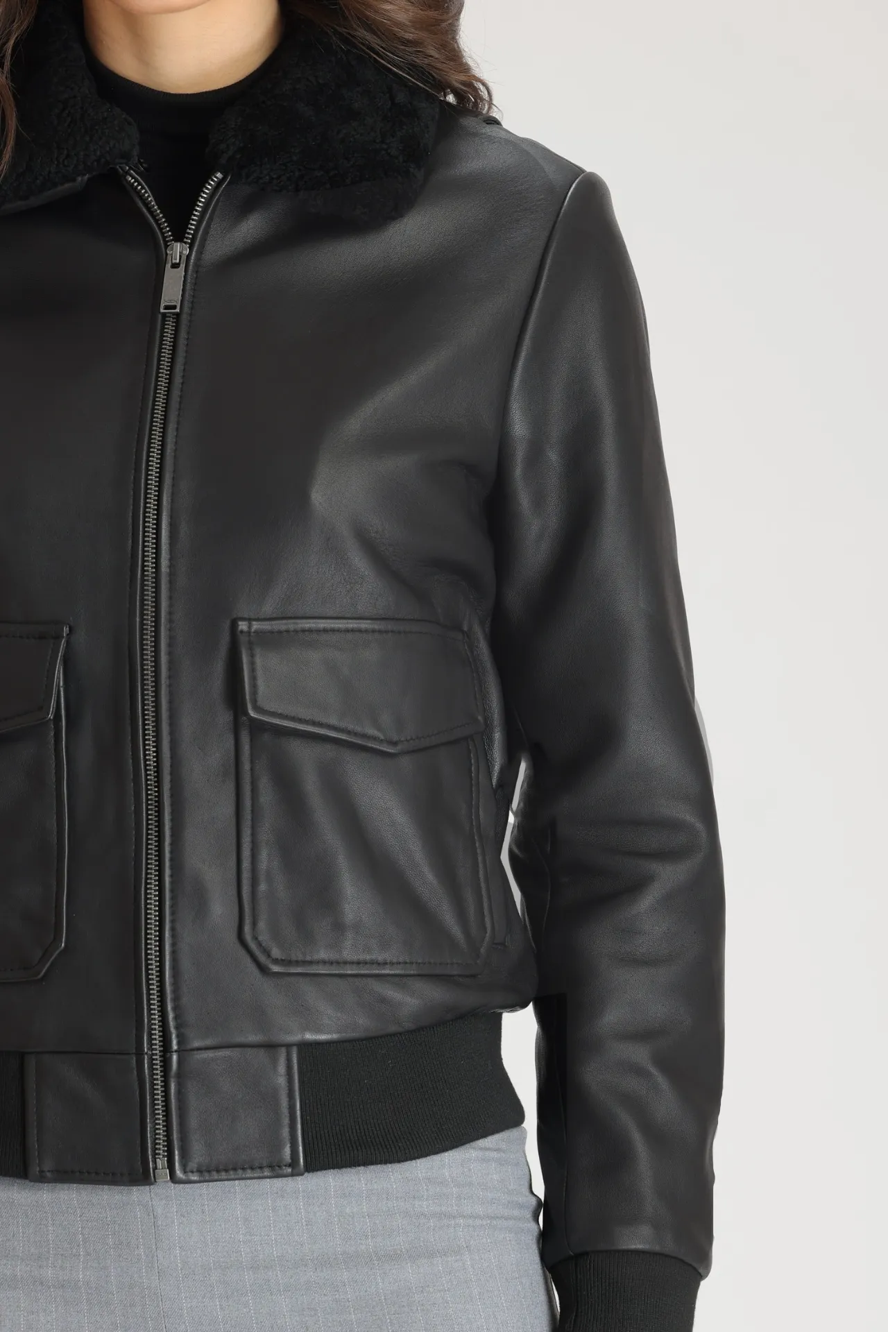 AVITA sold by Danier product image thumbnail 3