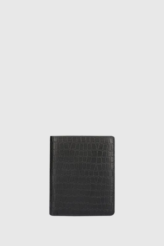 AXTON VERTICAL TRIFOLD WALLET sold by Danier