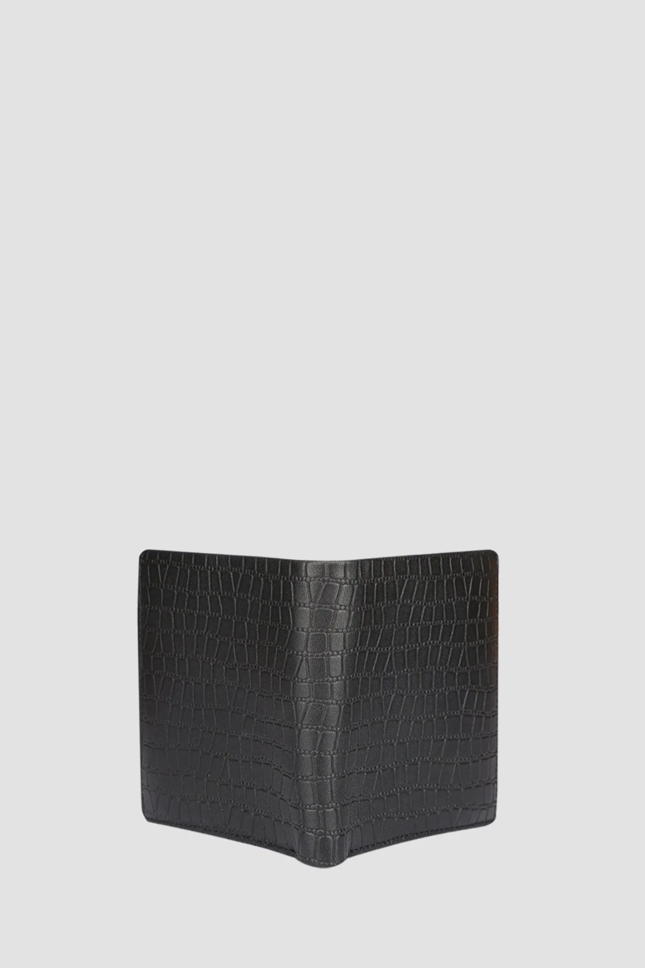 AXTON VERTICAL TRIFOLD WALLET sold by Danier product image thumbnail 5