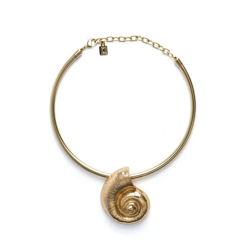 Dune Necklace made by DANNIJO