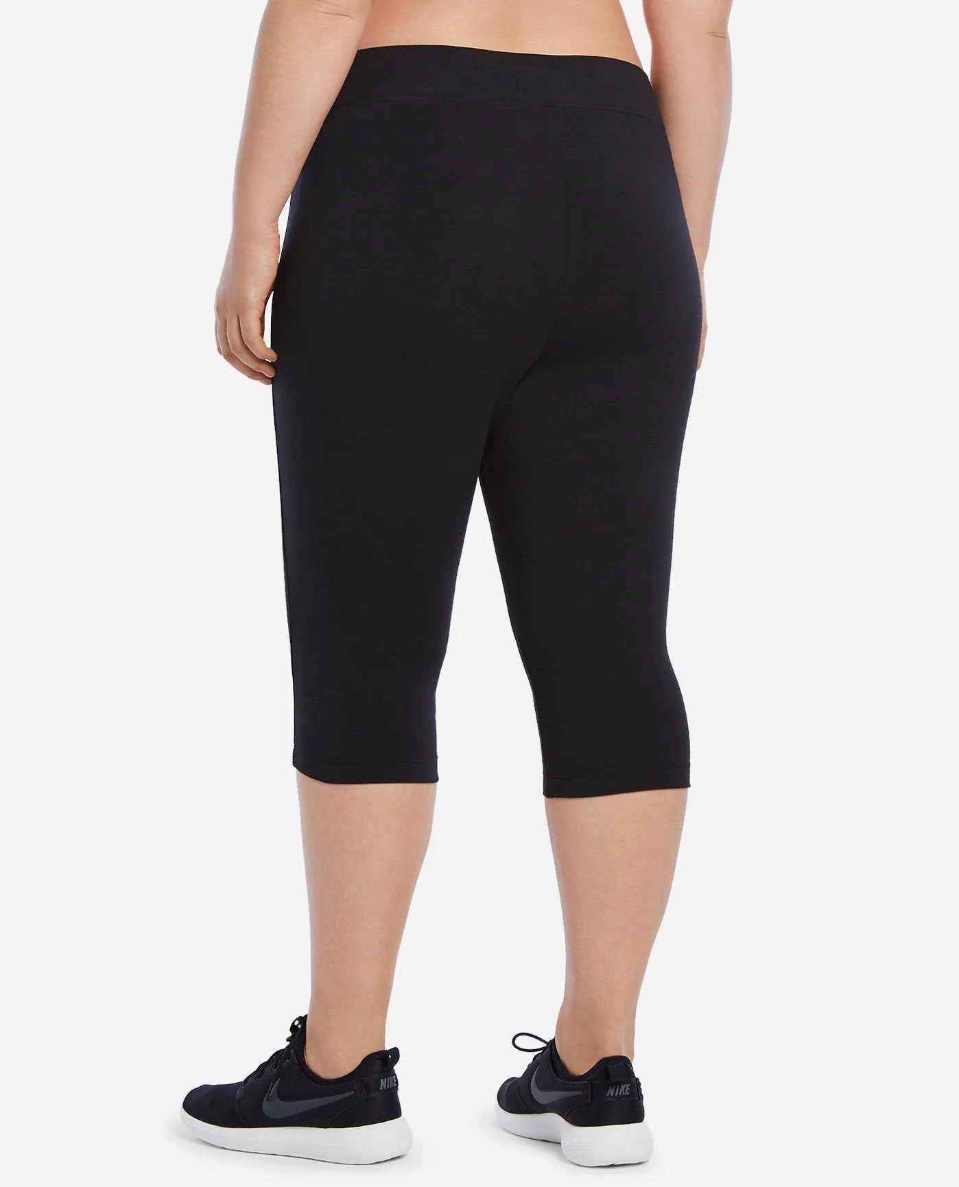Essentials Capri Legging sold by Danskin product image thumbnail 5