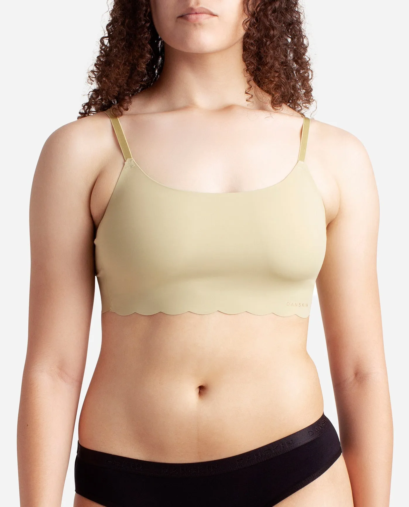 Light Camo Multi 3-Pack Laser Pullover Bra With Scallop Edge sold by Danskin product image thumbnail 3