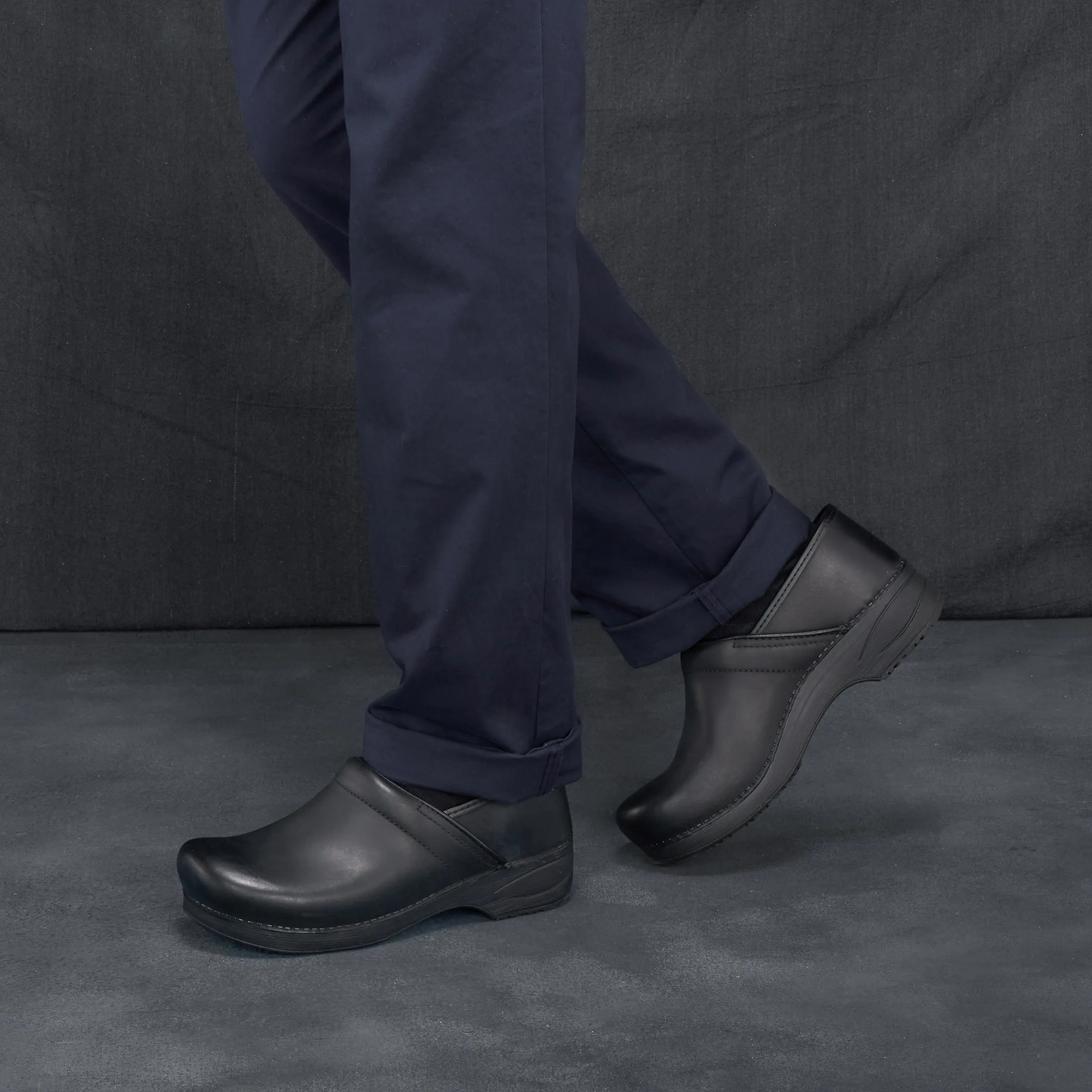 XP 2.0 Mens Black Burnished Nubuck sold by Dansko product image thumbnail 2