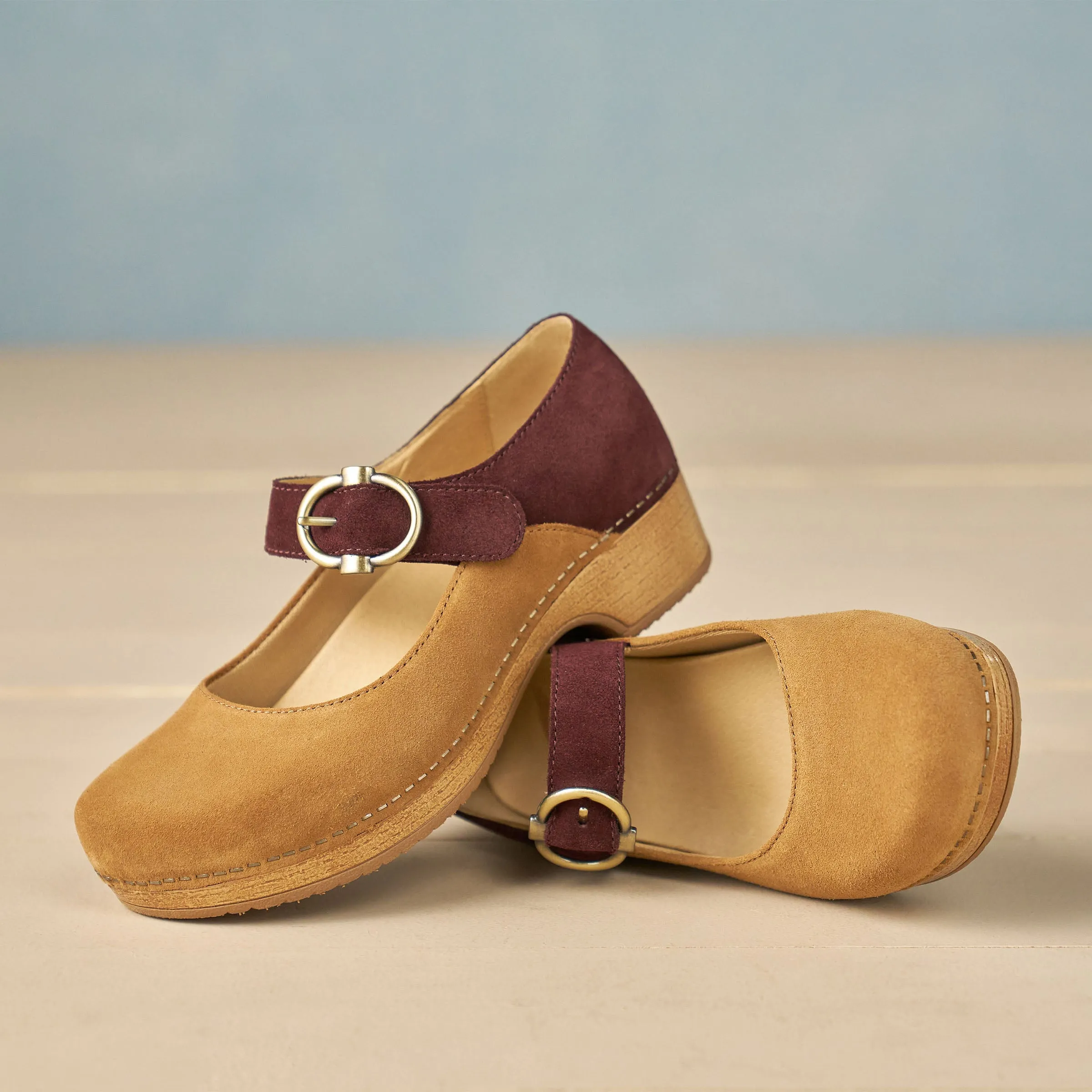 Bonny Tan/Mulberry sold by Dansko product image thumbnail 5
