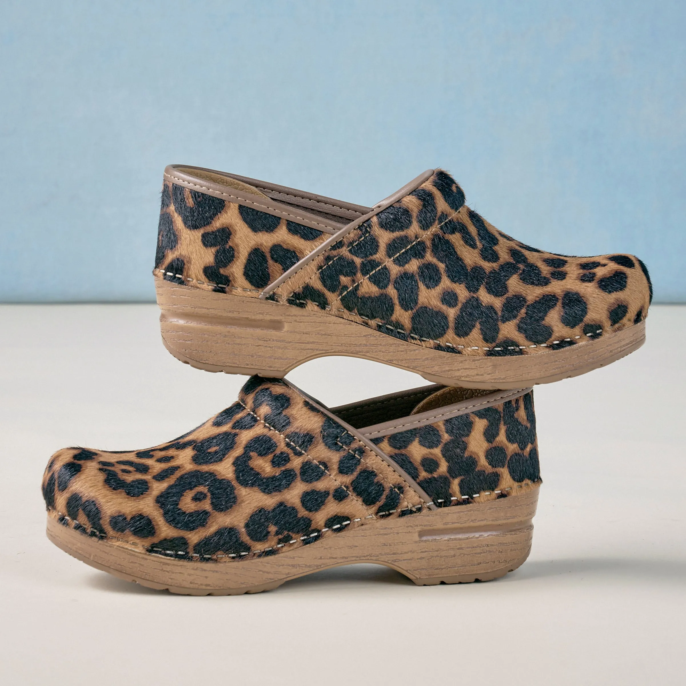 Professional Leo Haircalf sold by Dansko product image thumbnail 5