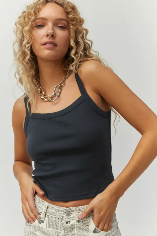 Solid Sporty Tank in Black sold by Daydreamer