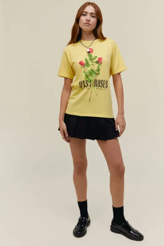Guns N' Roses Use Your Illusion Roses Weekend Tee sold by Daydreamer