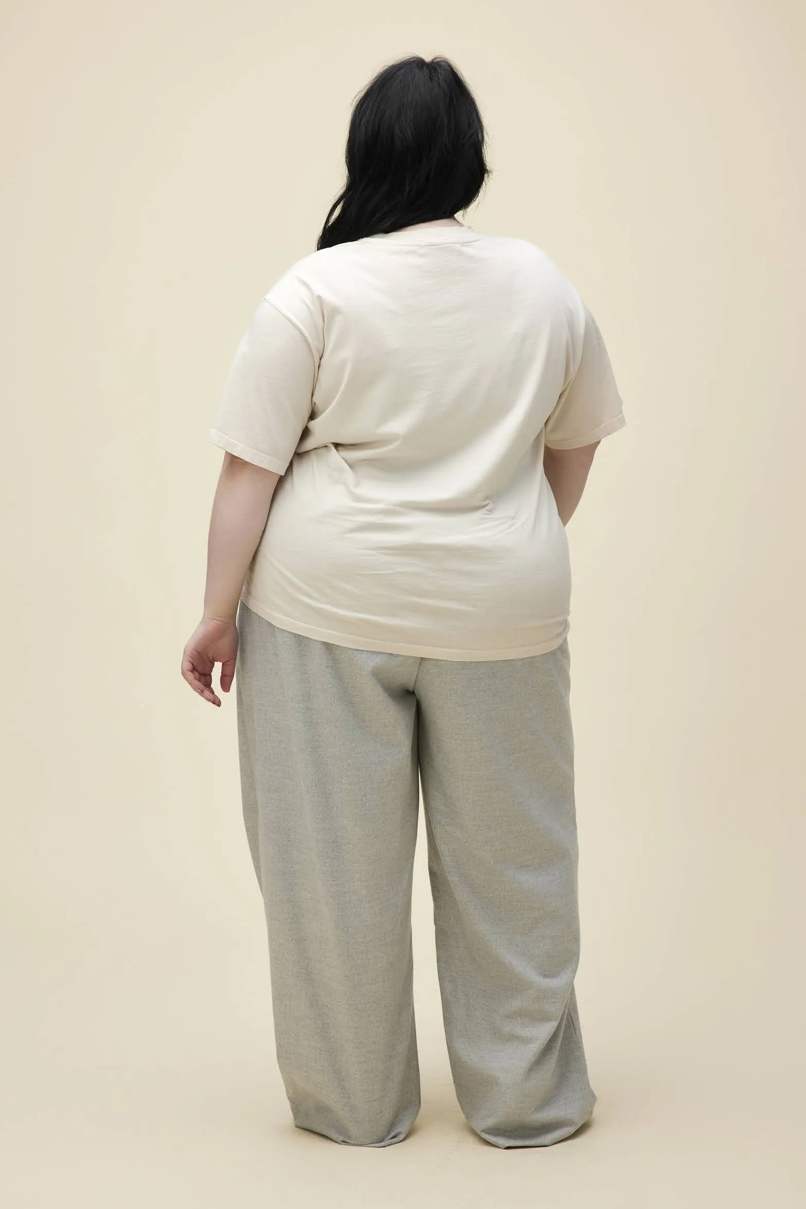 Guns N' Roses Use Your Illusion Roses Weekend Tee ES sold by Daydreamer product image thumbnail 3