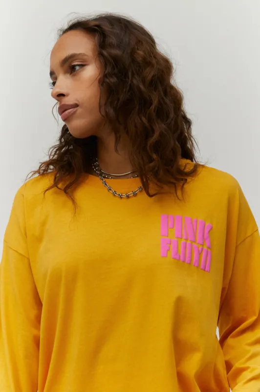 Pink Floyd Live 1977 Merch Long Sleeve sold by Daydreamer