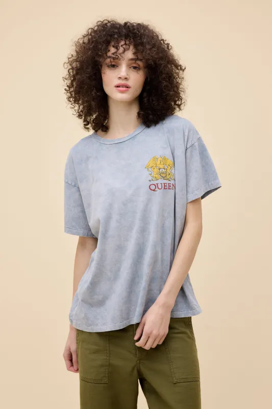 Queen World Tour 1977 Merch Tee made by Daydreamer