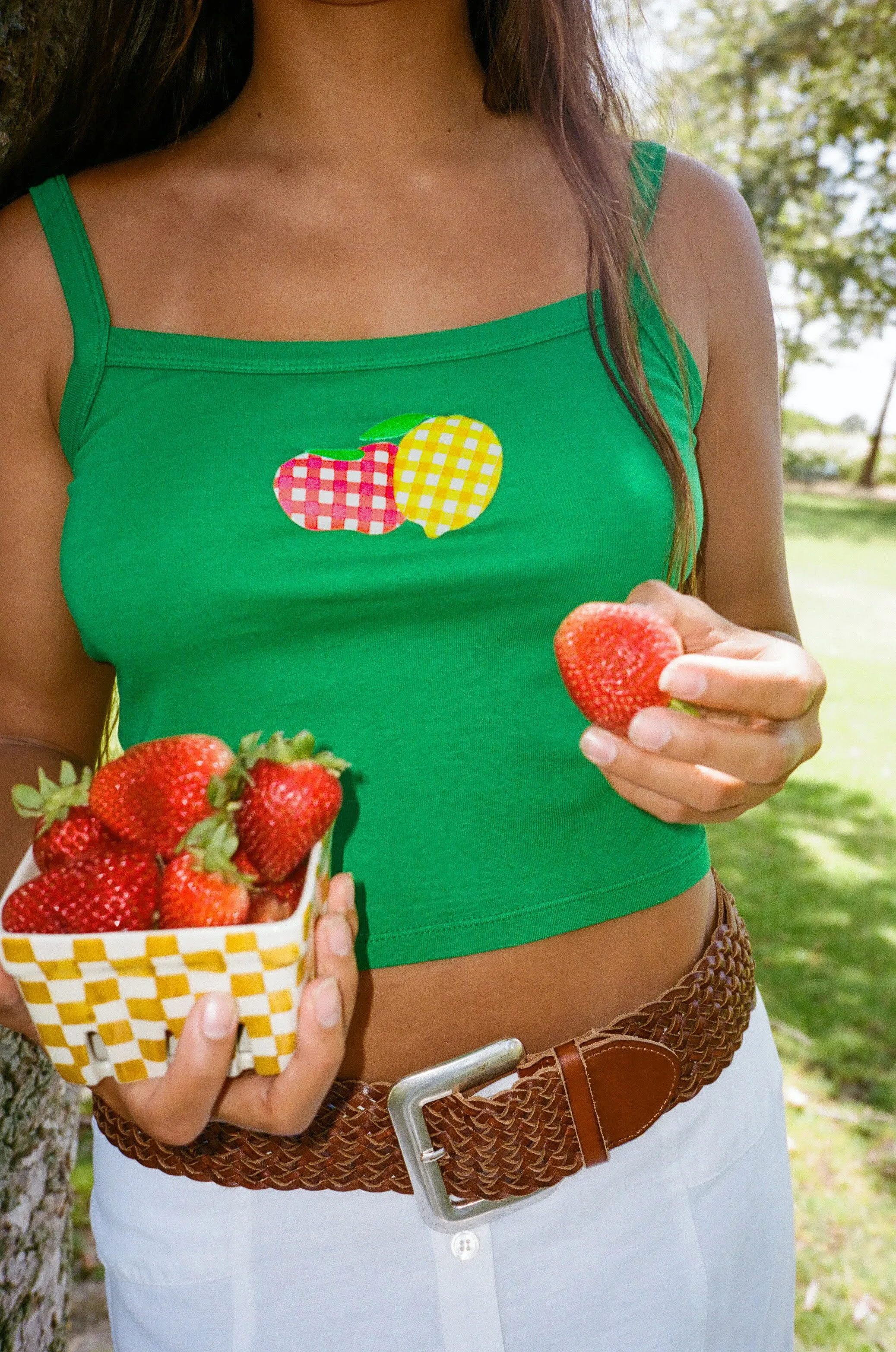 Main Squeeze 90s Tank sold by Daydreamer product image thumbnail 2