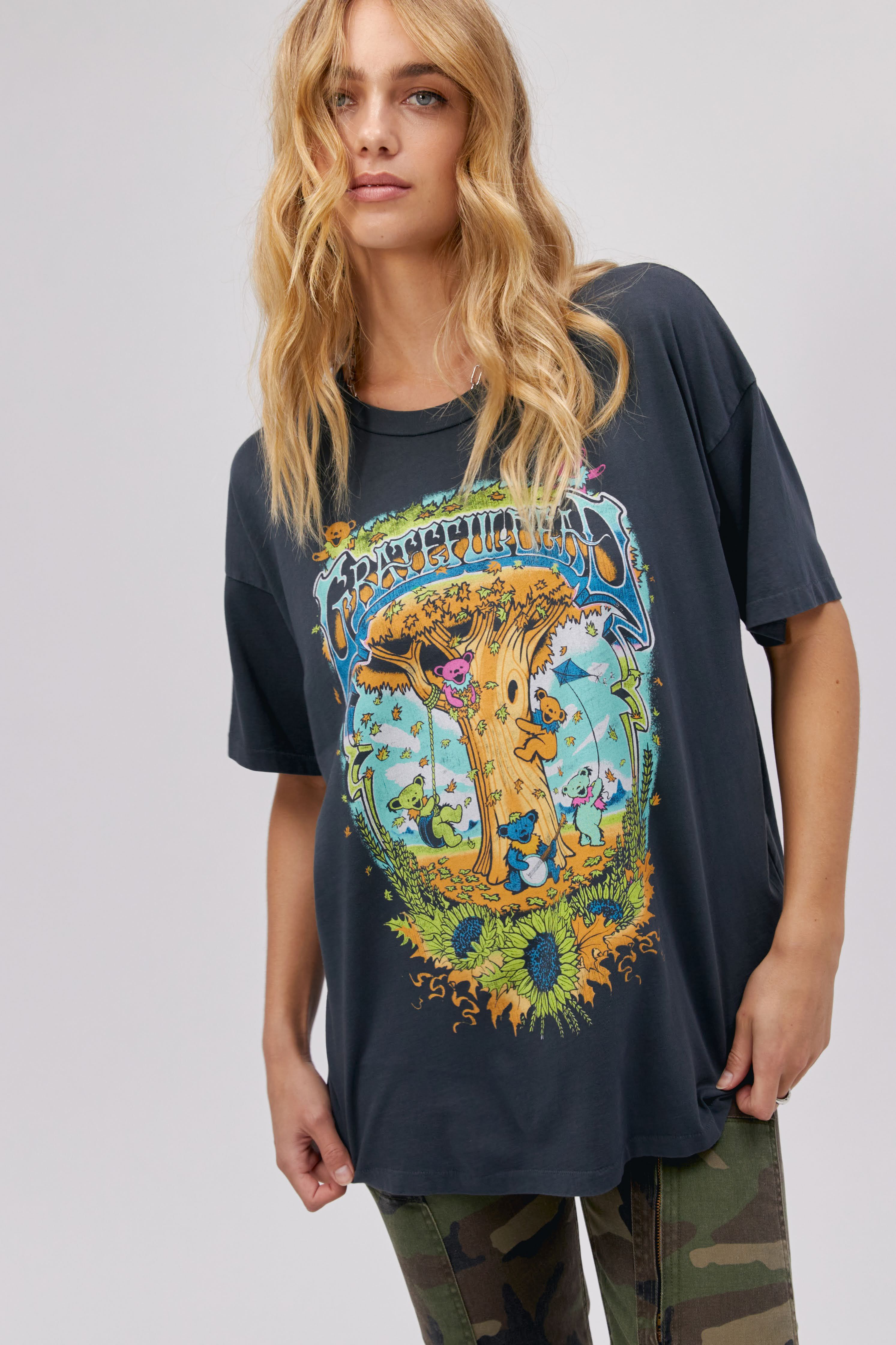 Grateful Dead Autumn Bears Merch Tee in Vintage Black sold by Daydreamer