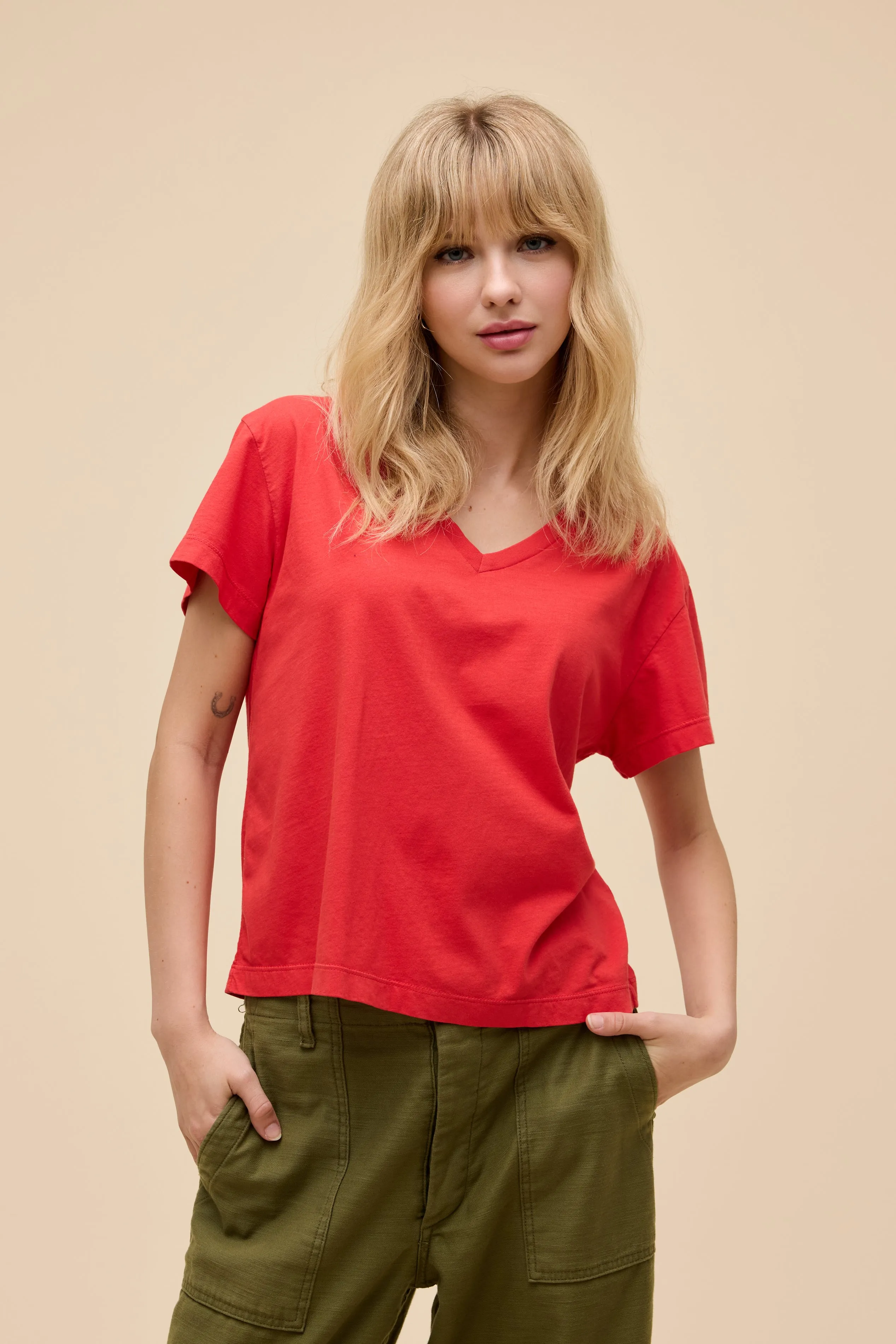 SOLID BOXY V-NECK TEE sold by Daydreamer